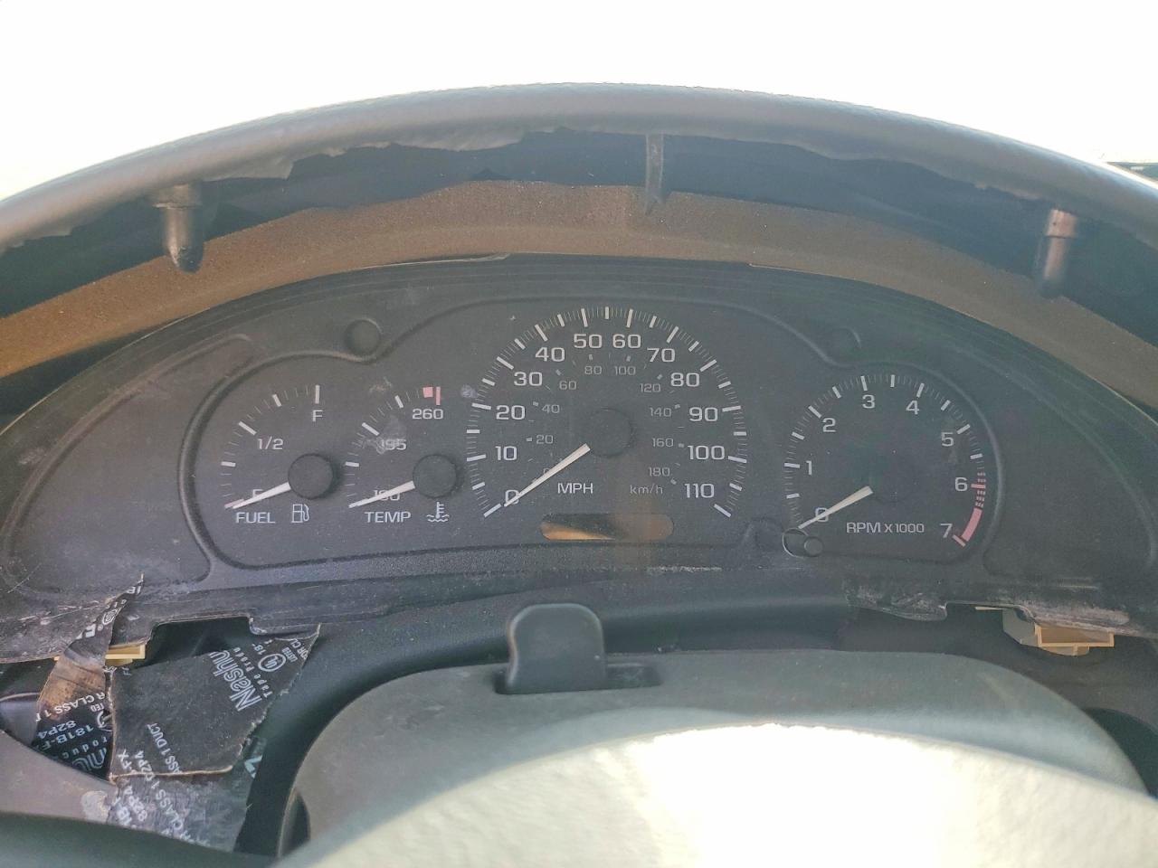 2003 Chevrolet Cavalier Red vin: 1G1JC52F437283209