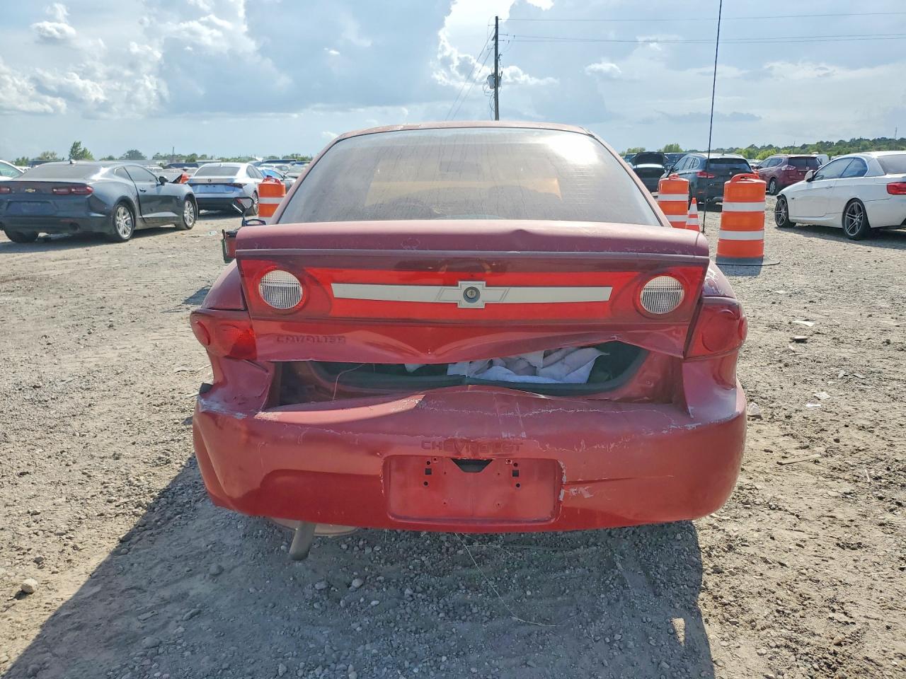 2003 Chevrolet Cavalier Red vin: 1G1JC52F437283209