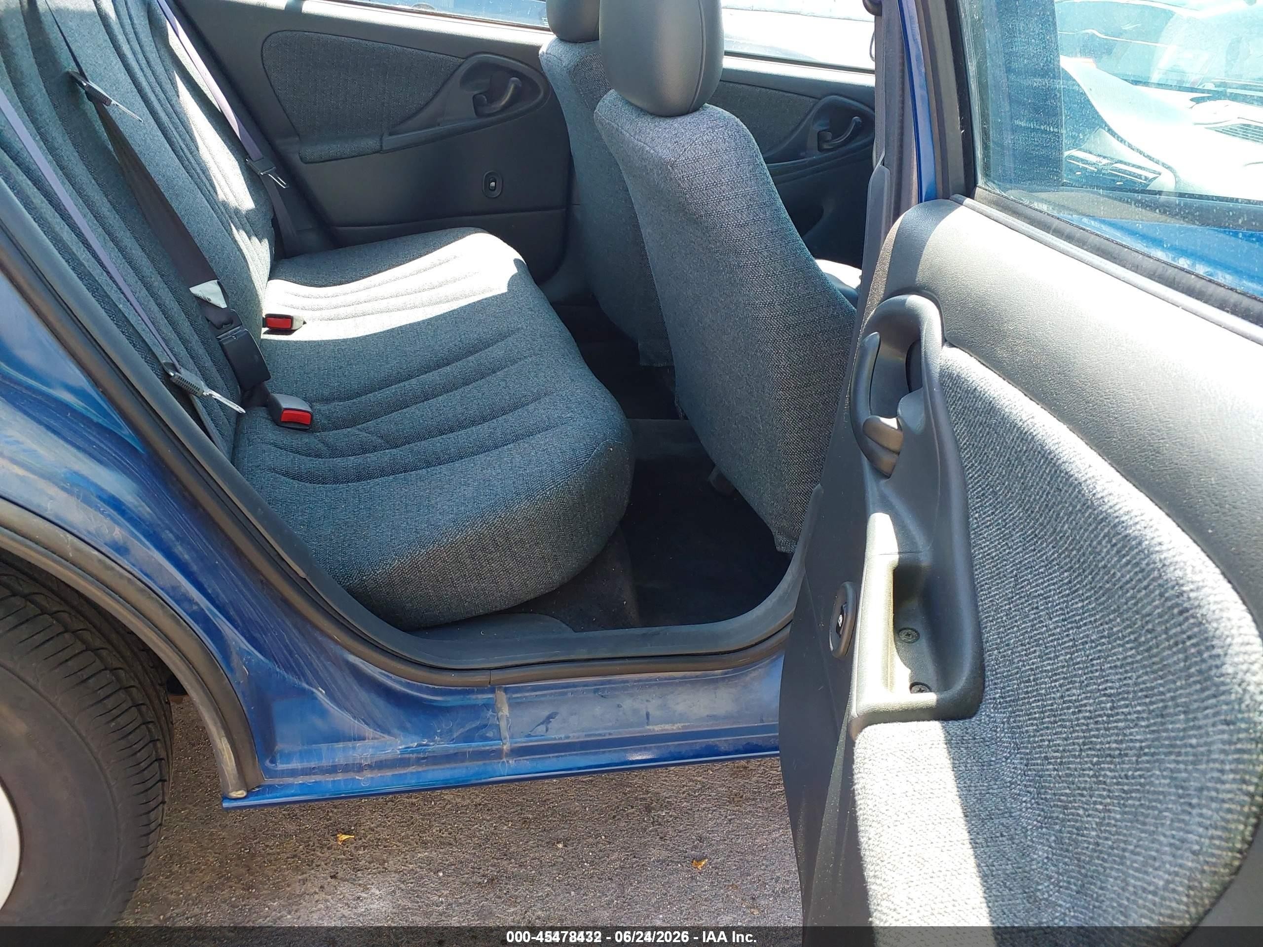 2005 Chevrolet Cavalier   Blue vin: 1G1JC52F457173666