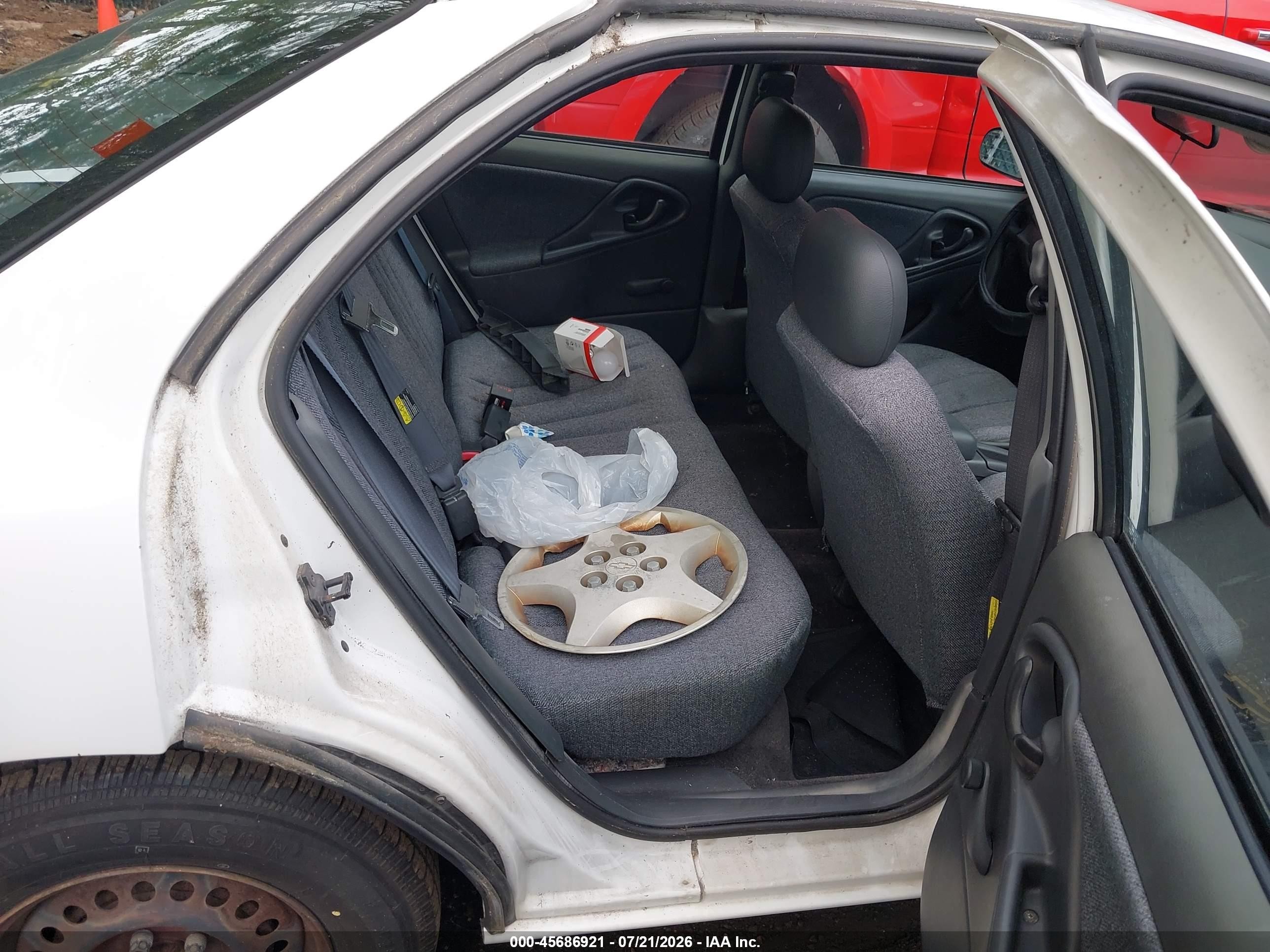 2004 Chevrolet Cavalier   White vin: 1G1JC52F547128203
