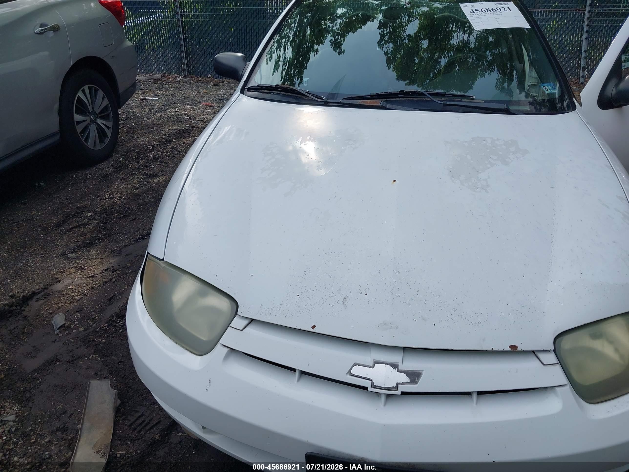 2004 Chevrolet Cavalier   White vin: 1G1JC52F547128203