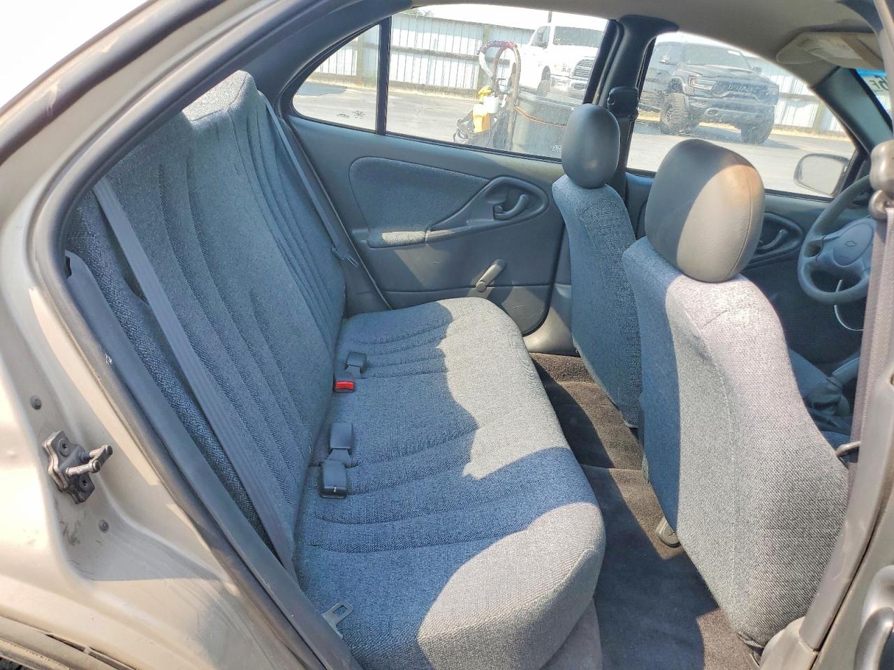 2004 Chevrolet Cavalier Tan vin: 1G1JC52F647107215