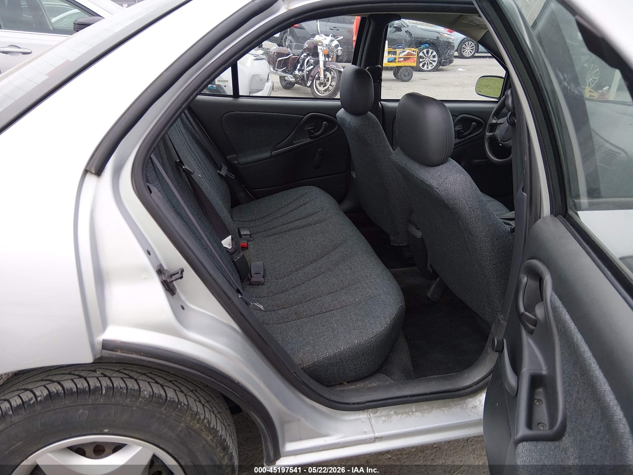 2004 Chevrolet Cavalier   Gray vin: 1G1JC52F647198096