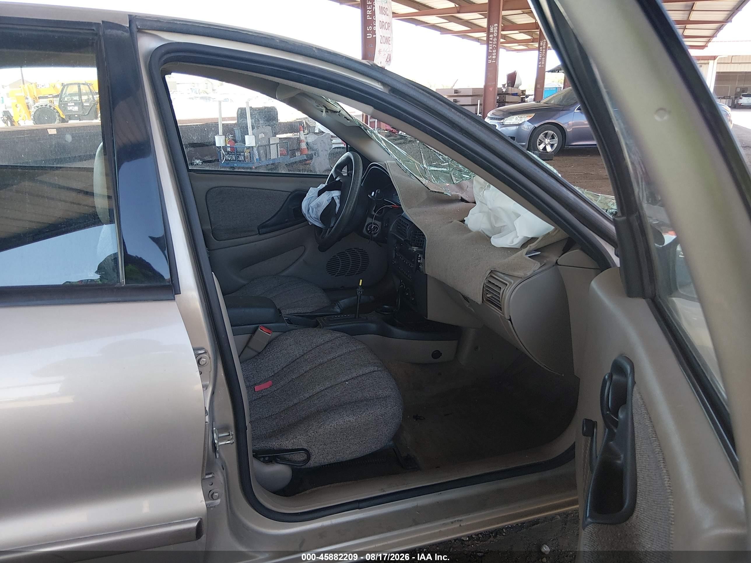 2004 Chevrolet Cavalier   Бежевый vin: 1G1JC52F647274304