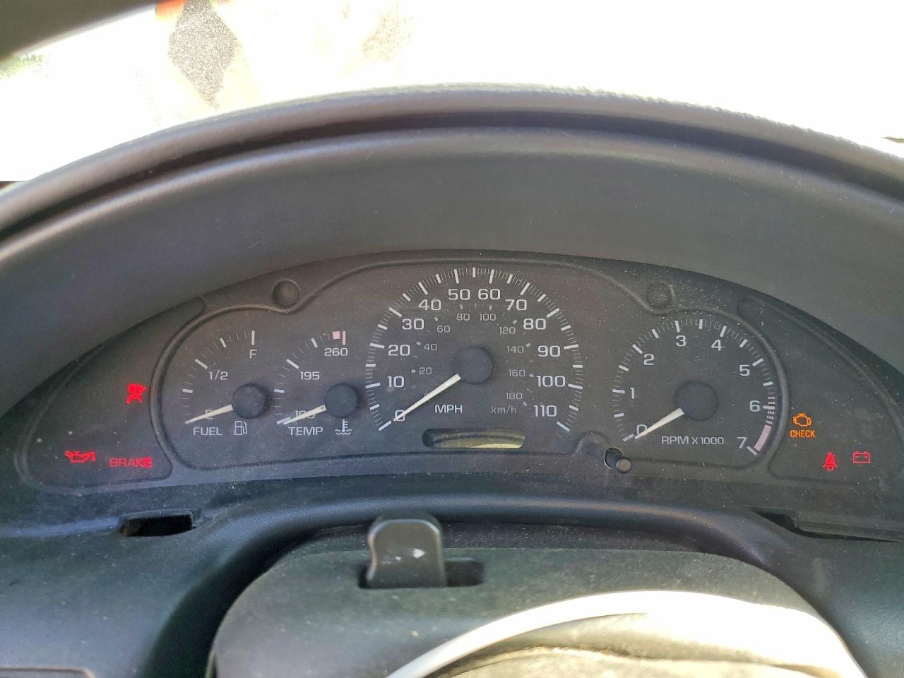 2003 Chevrolet Cavalier Red vin: 1G1JC52F737274827