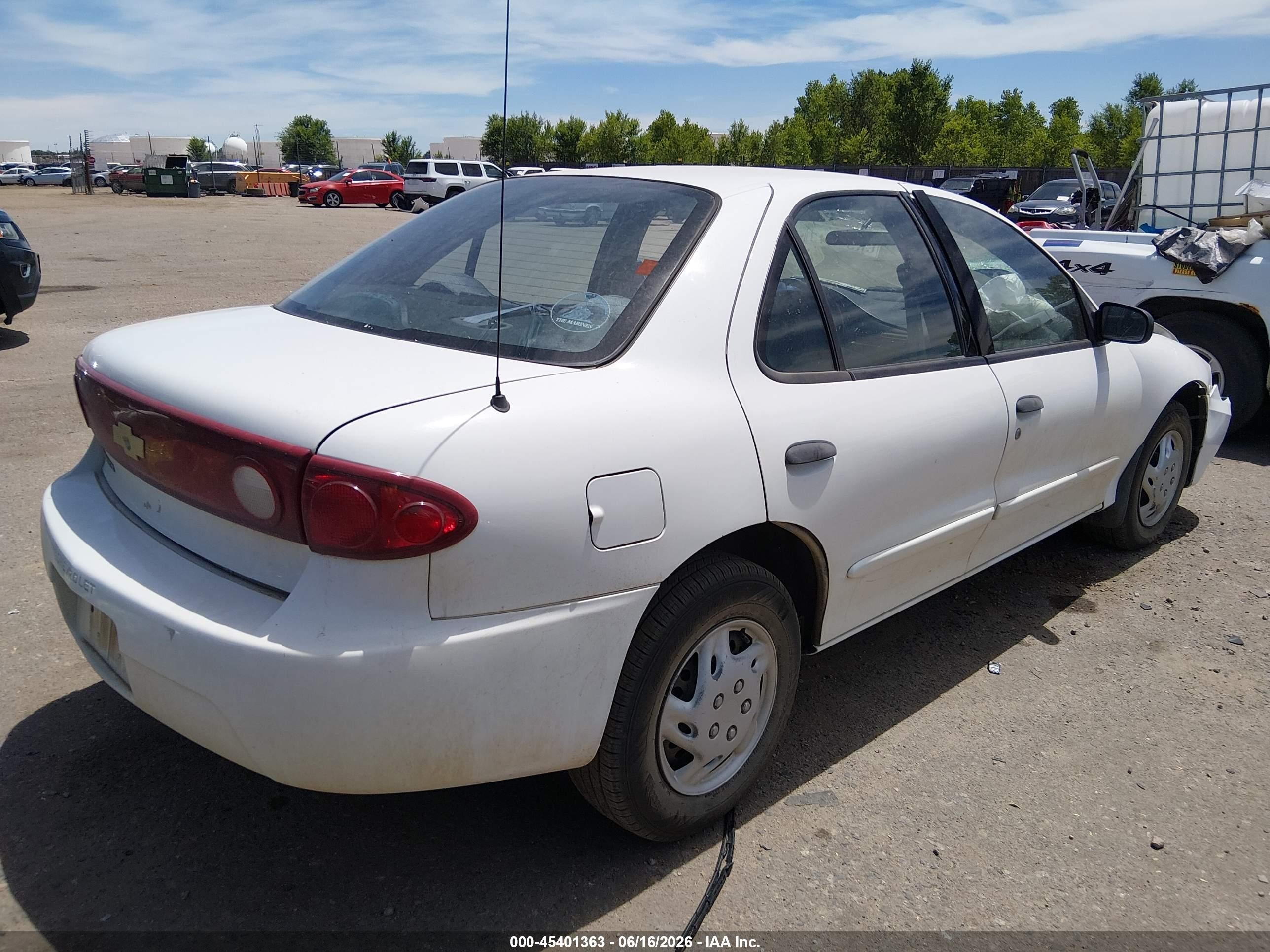 2004 Chevrolet Cavalier   White vin: 1G1JC52F847123559