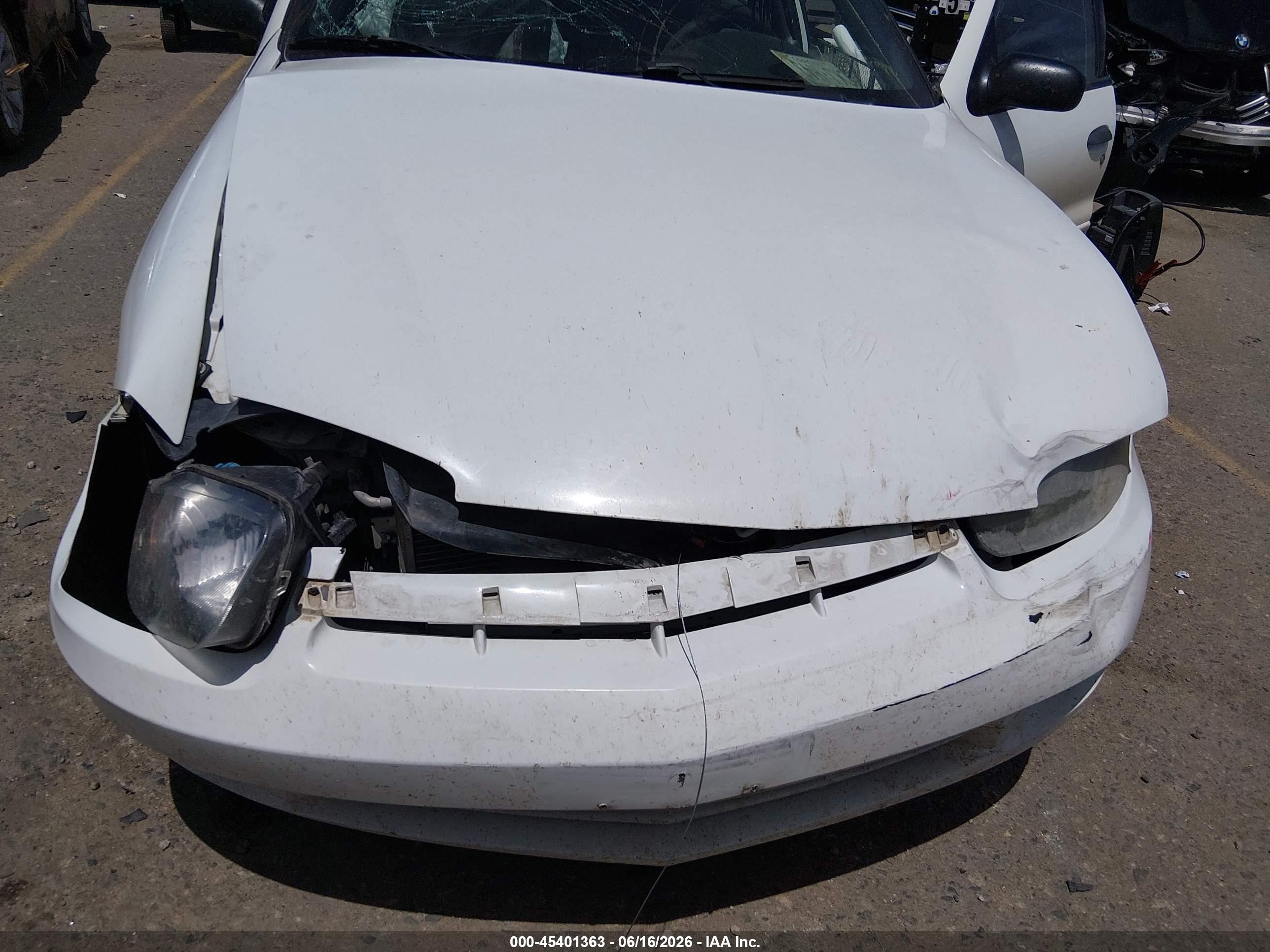 2004 Chevrolet Cavalier   White vin: 1G1JC52F847123559