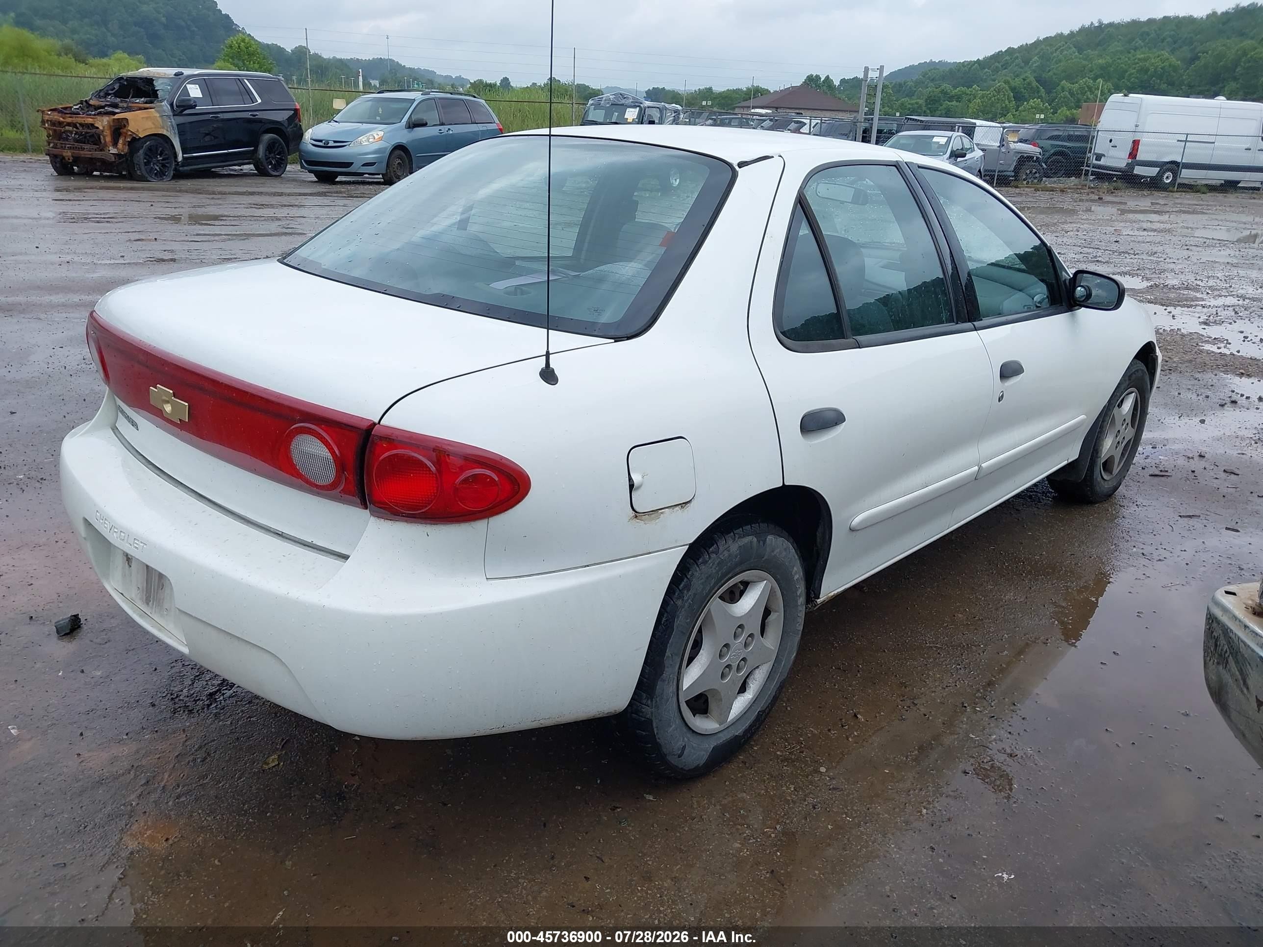 2004 Chevrolet Cavalier   White vin: 1G1JC52F847338357
