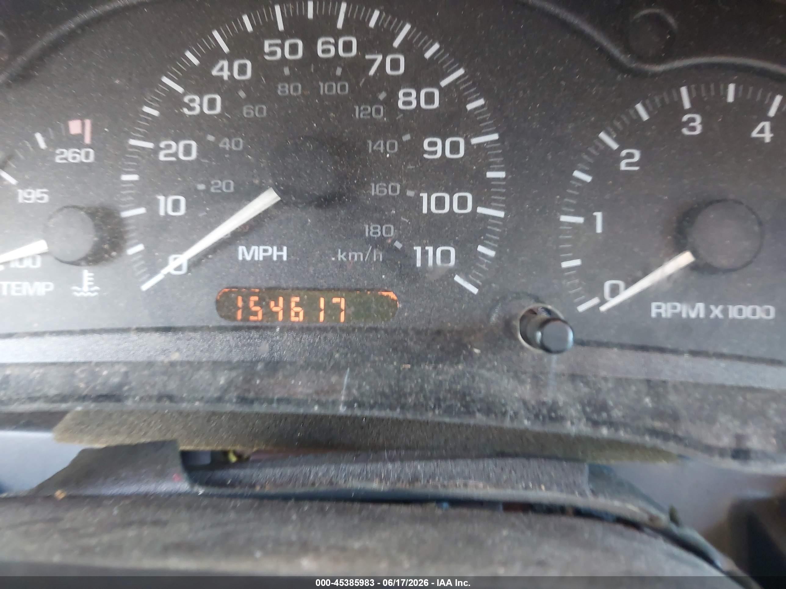 2004 Chevrolet Cavalier   Red vin: 1G1JC52F847365803