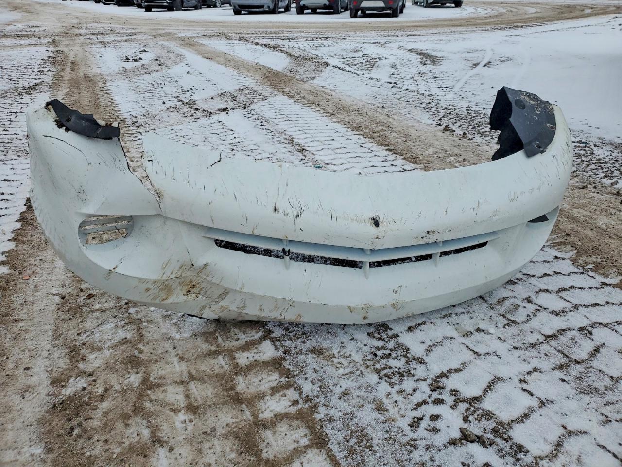 2004 Chevrolet Cavalier White vin: 1G1JC52F947123747