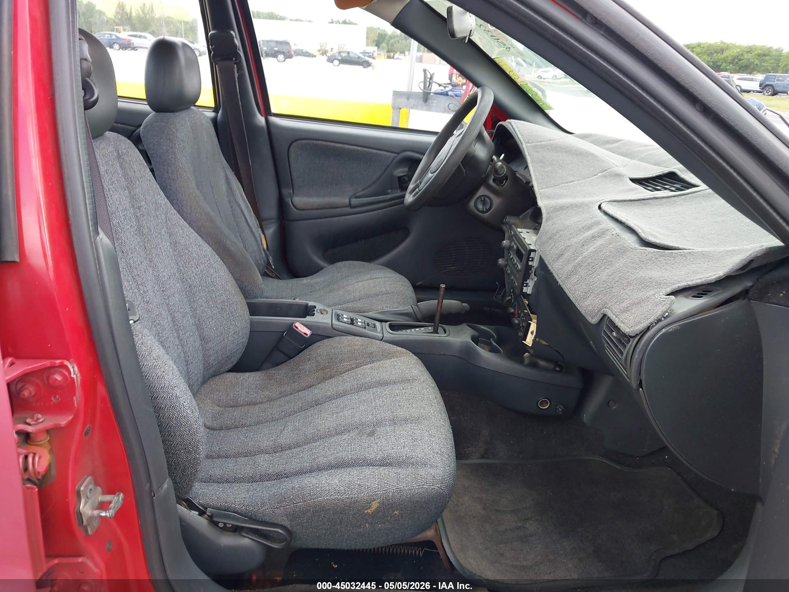 2005 Chevrolet Cavalier   Red vin: 1G1JC52F957193024