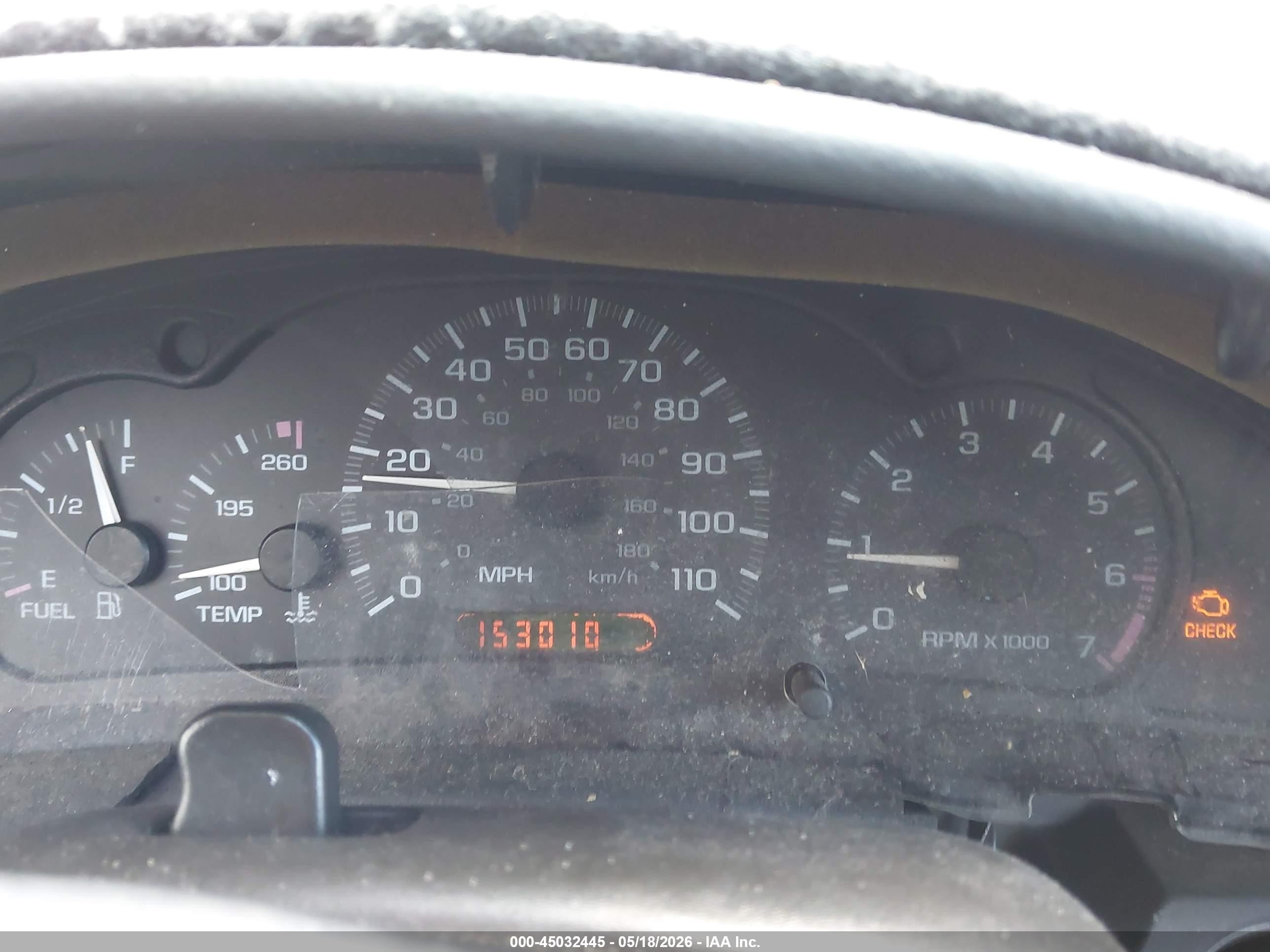 2005 Chevrolet Cavalier   Red vin: 1G1JC52F957193024