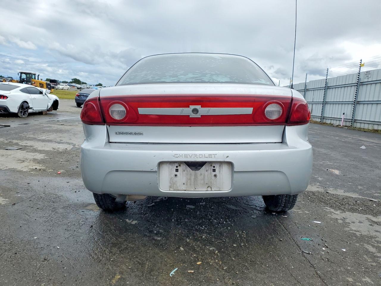 2003 Chevrolet Cavalier Silver vin: 1G1JC52FX37104932