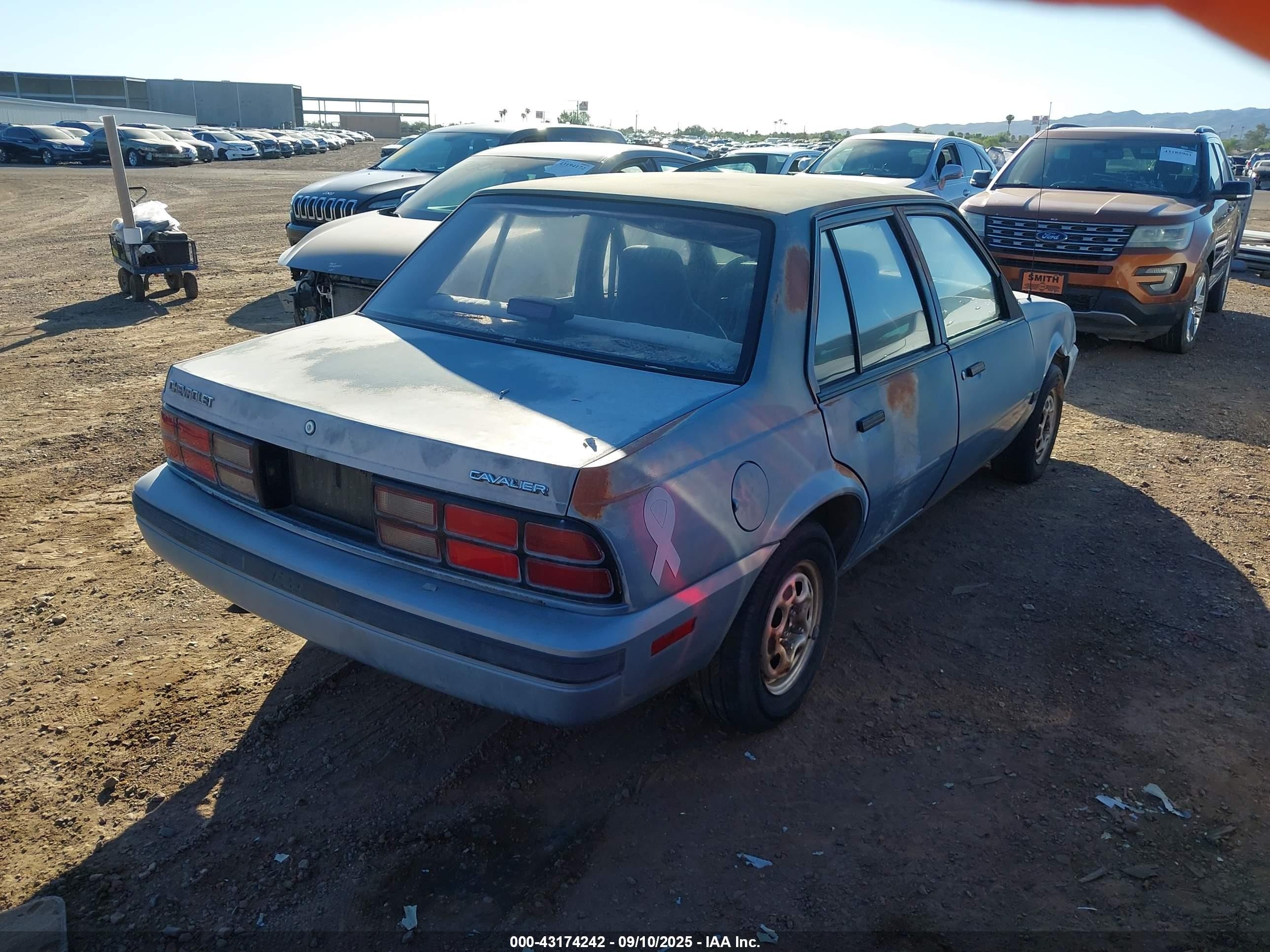 1990 Chevrolet Cavalier Vl Blue vin: 1G1JC54G2LJ295691