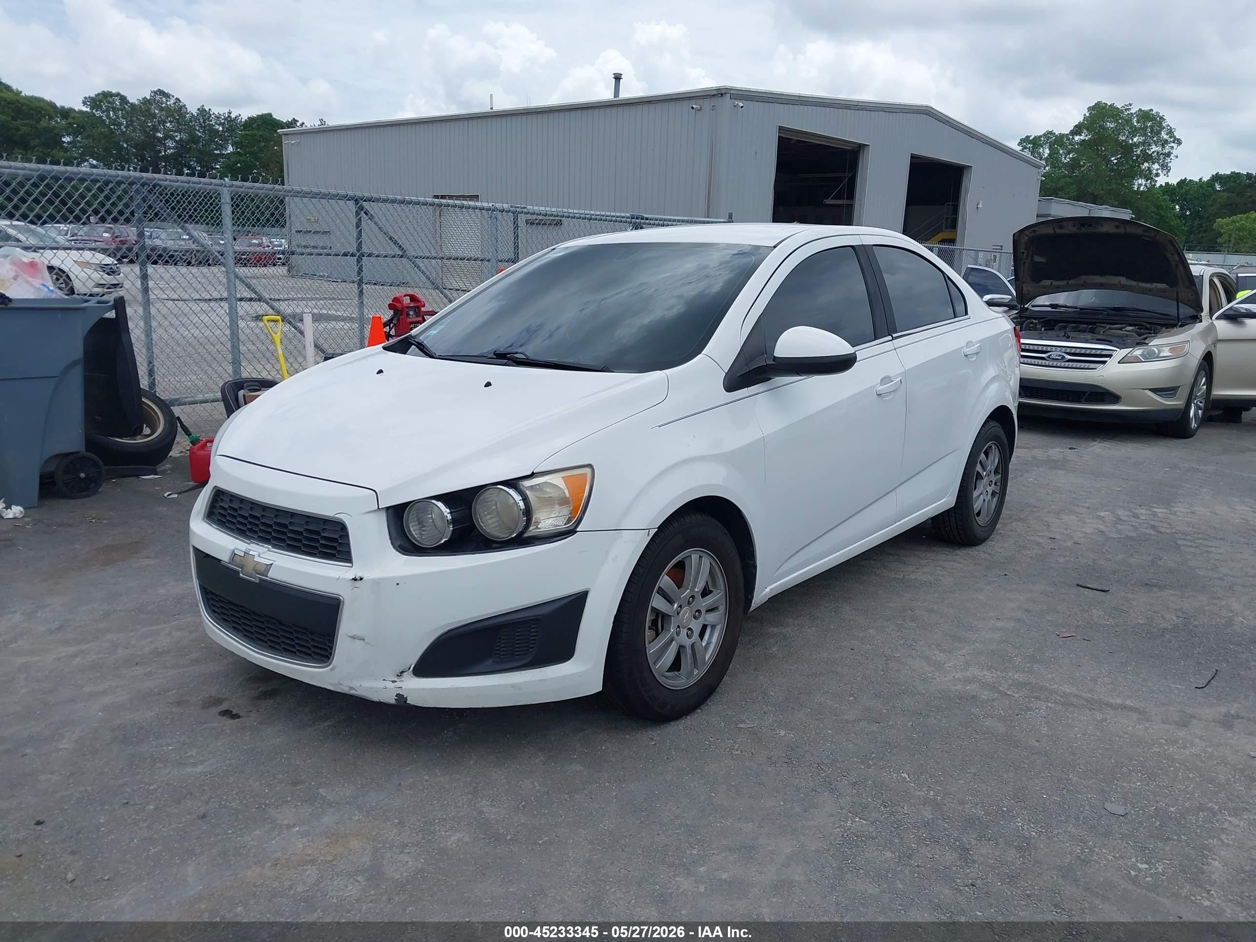2014 Chevrolet Sonic Lt Auto White vin: 1G1JC5SB0E4154482