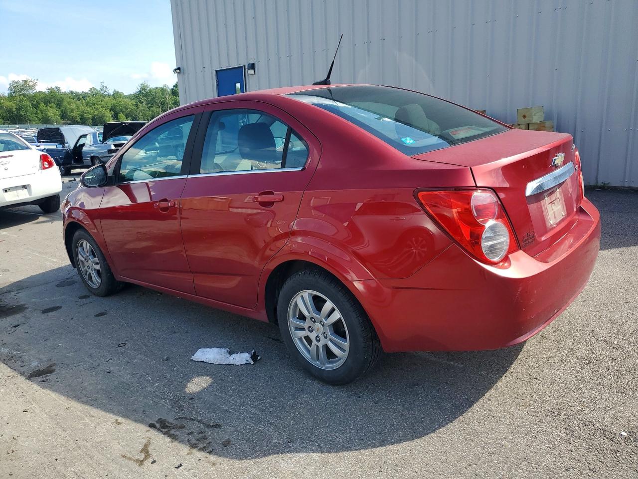 2012 Chev Sonic Burgundy vin: 1G1JC5SB1C4187472