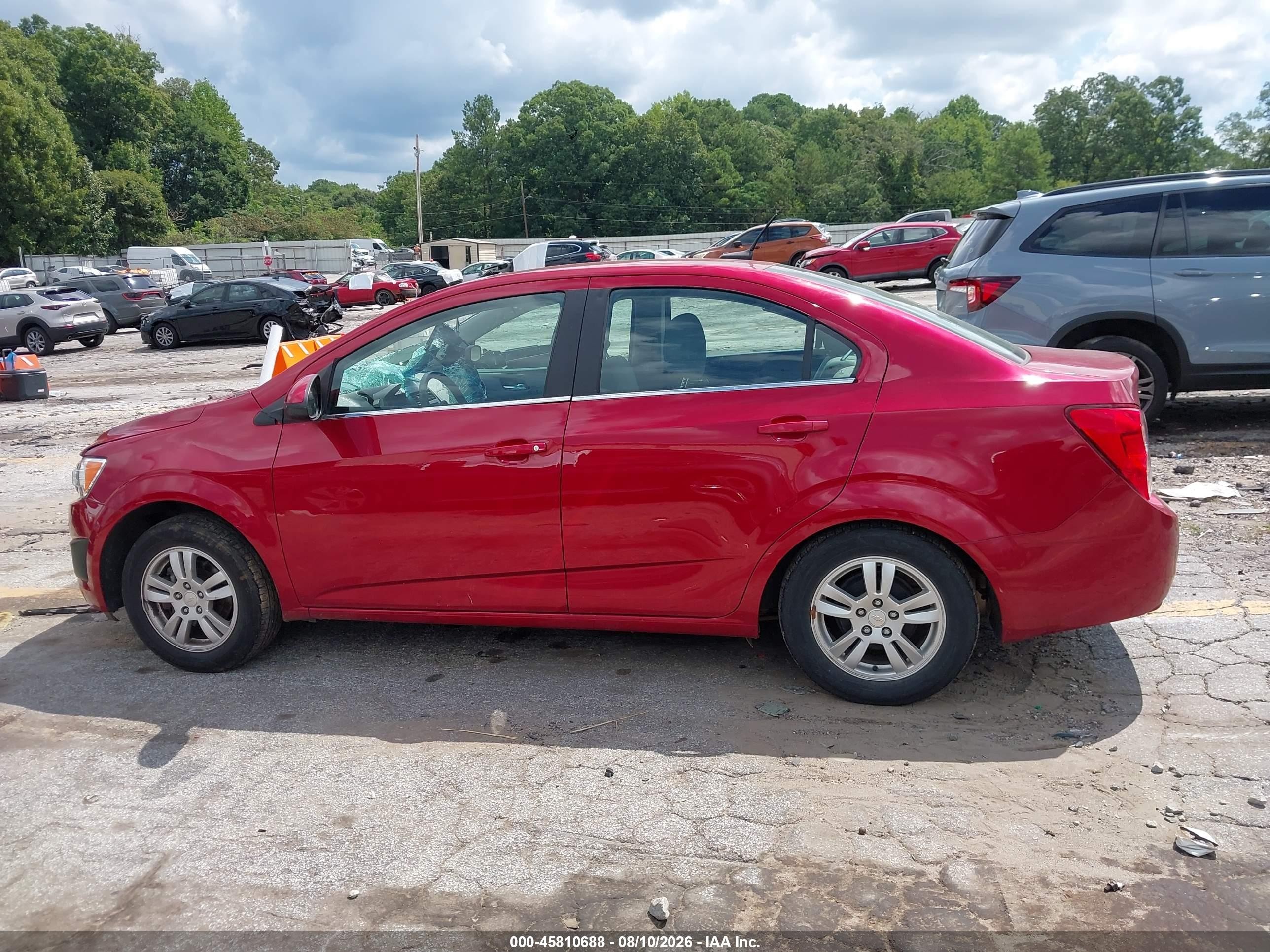 2013 Chevrolet Sonic Lt Auto Красный vin: 1G1JC5SB2D4128870