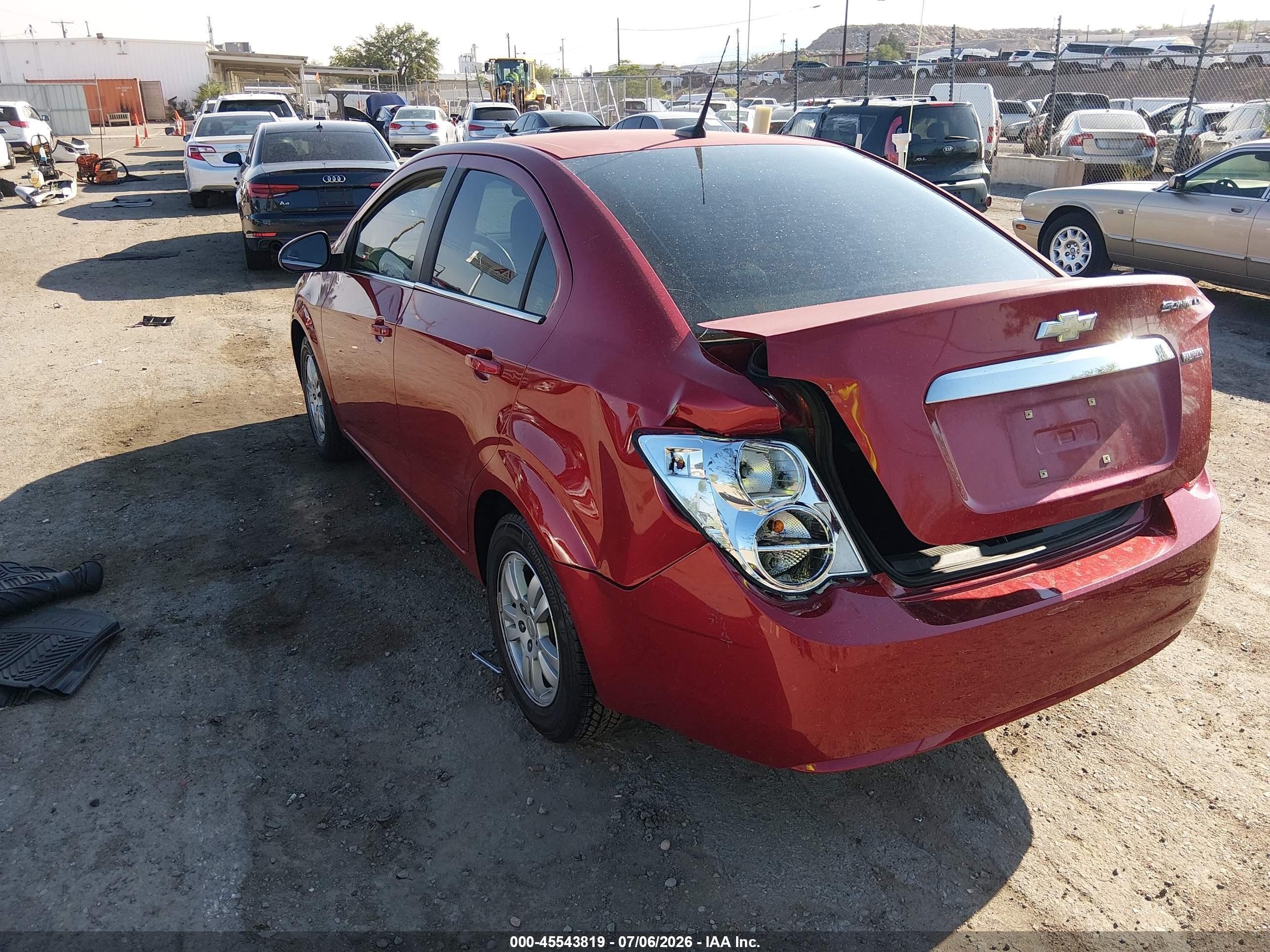 2013 Chevrolet Sonic Lt Auto Red vin: 1G1JC5SB2D4190138