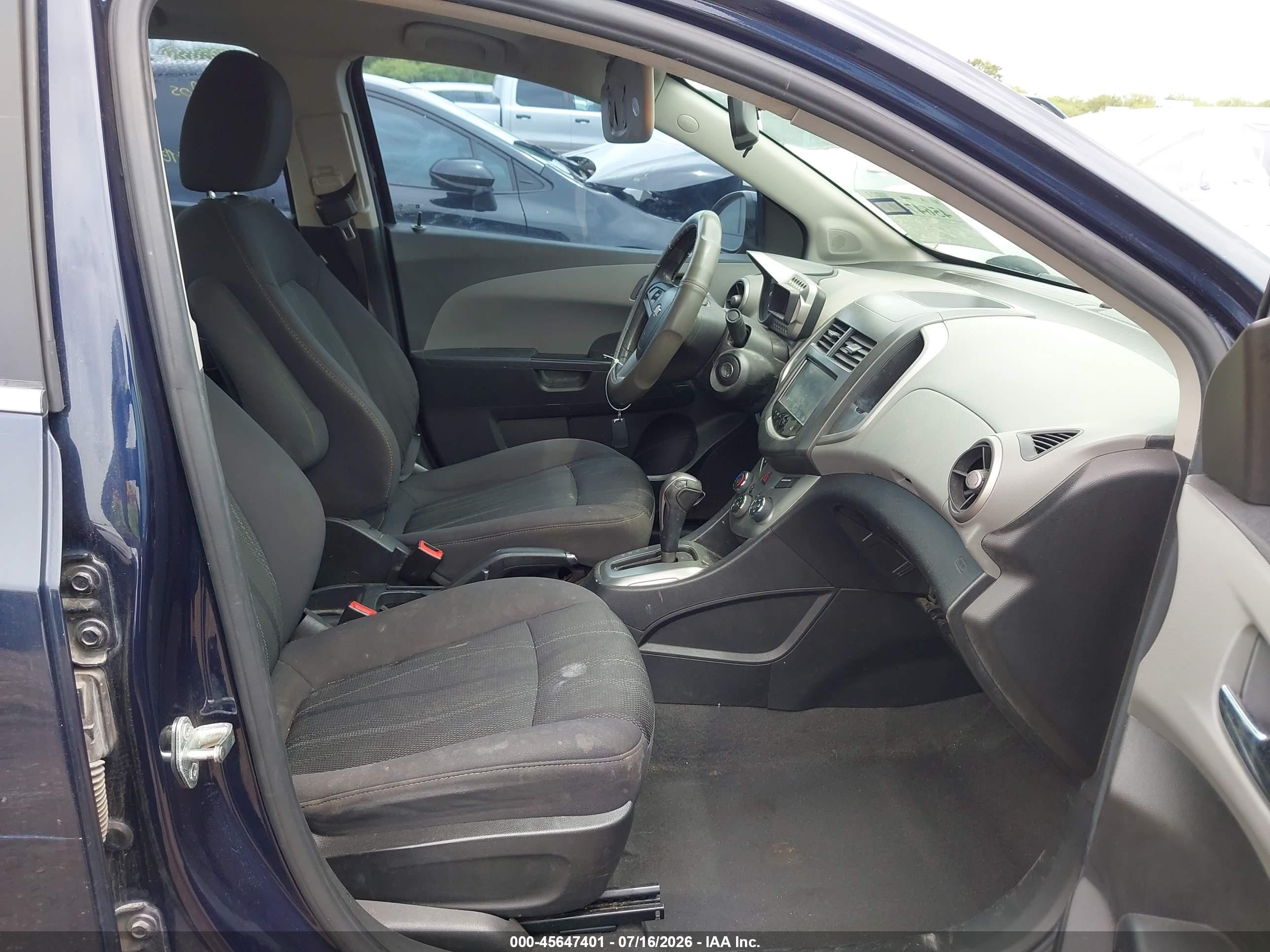2015 Chevrolet Sonic Lt Auto Blue vin: 1G1JC5SB5F4128509