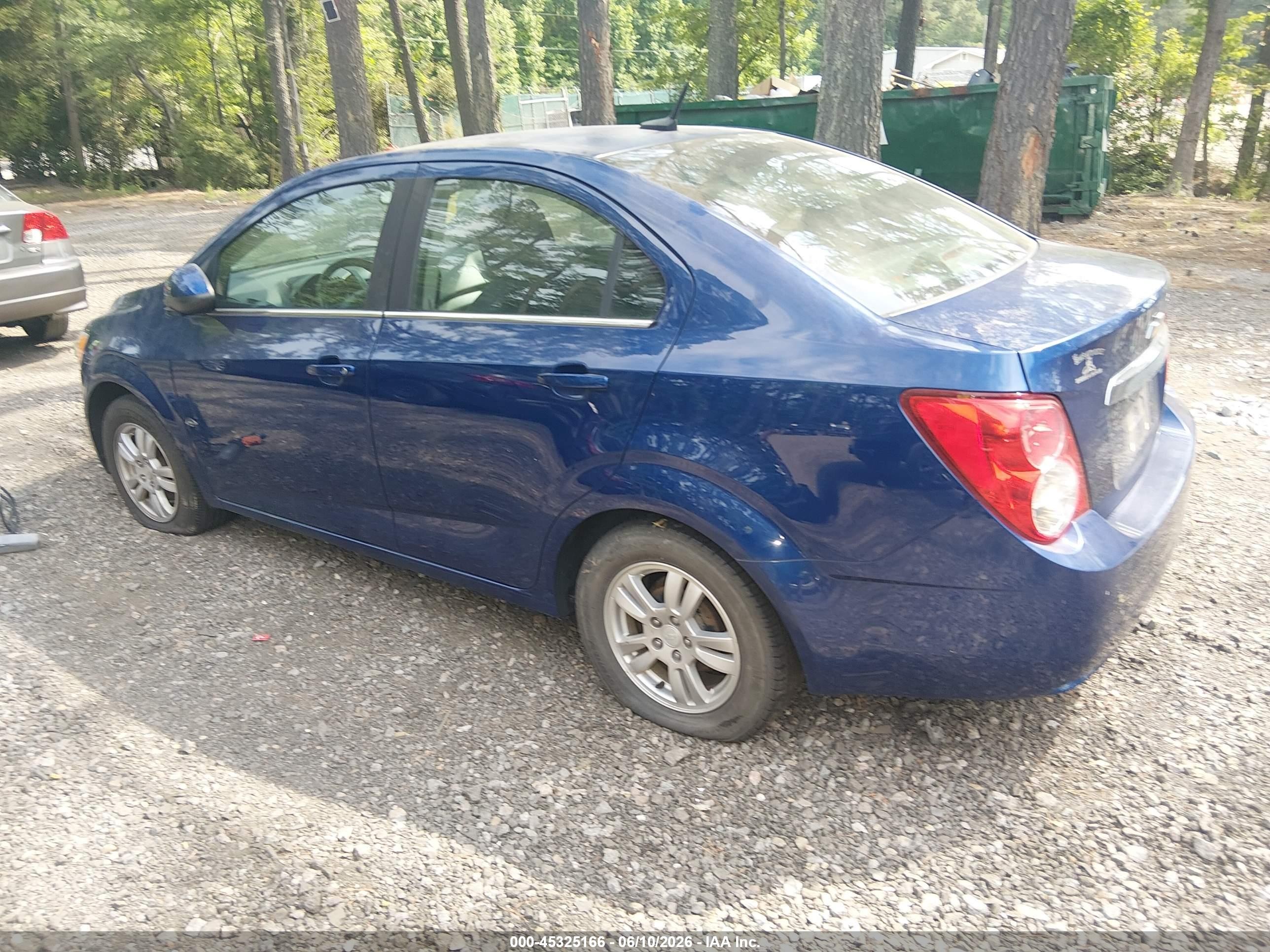 2013 Chevrolet Sonic Lt Auto Blue vin: 1G1JC5SB8D4106629