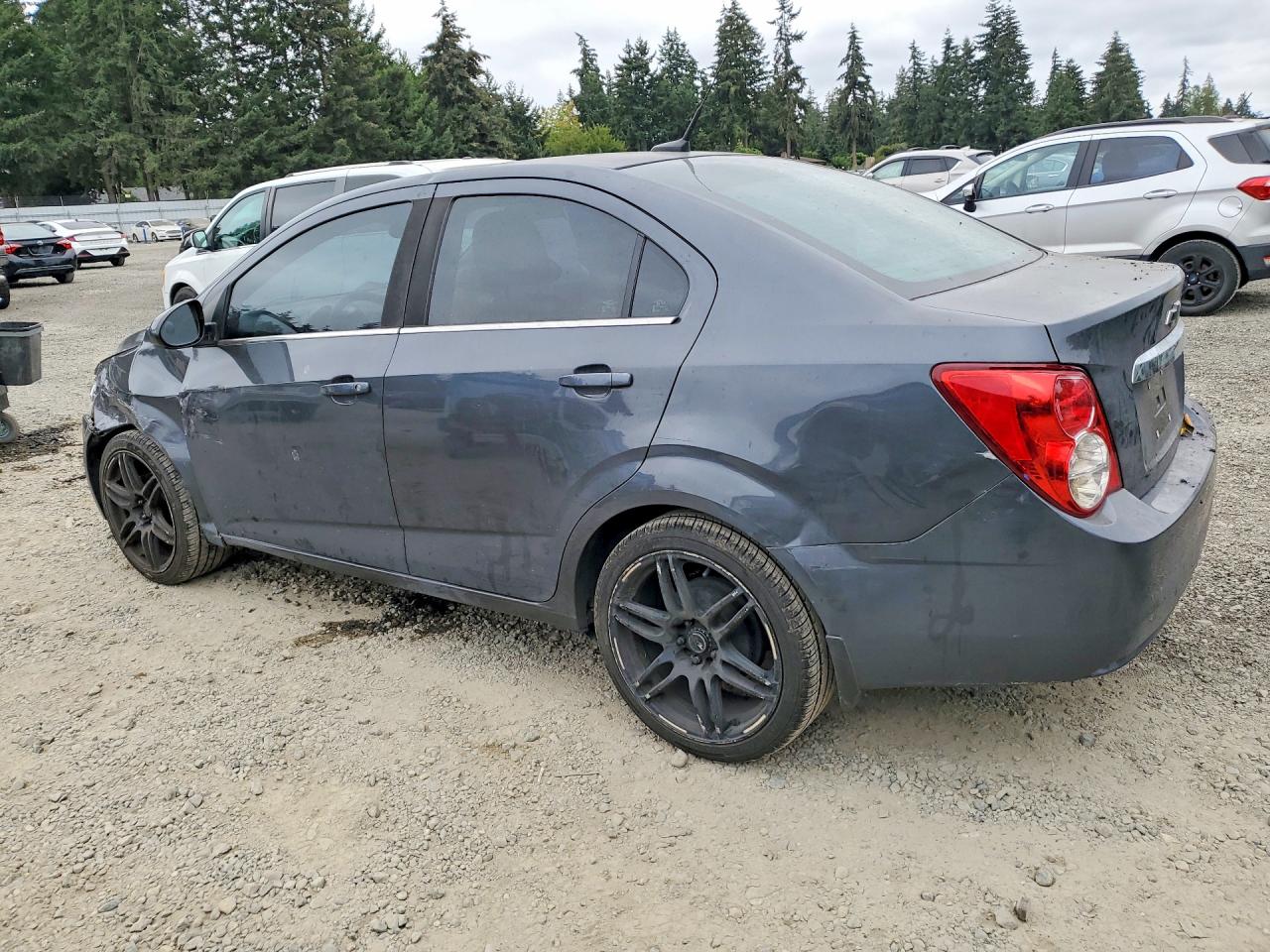 2013 Chevrolet Sonic Lt Угольный vin: 1G1JC5SB9D4120135