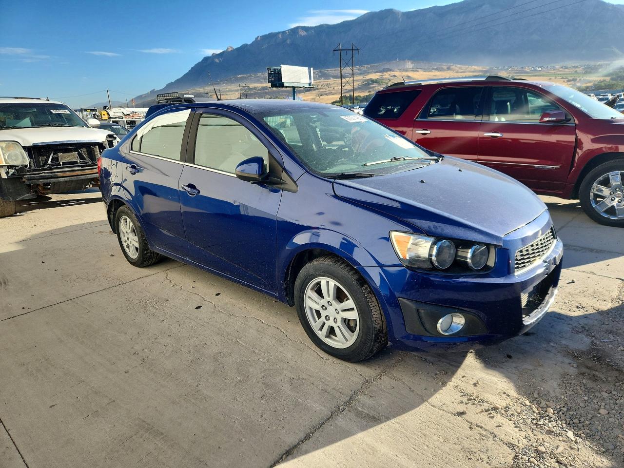 2014 Chevrolet Sonic Lt Blue vin: 1G1JC5SBXE4134076