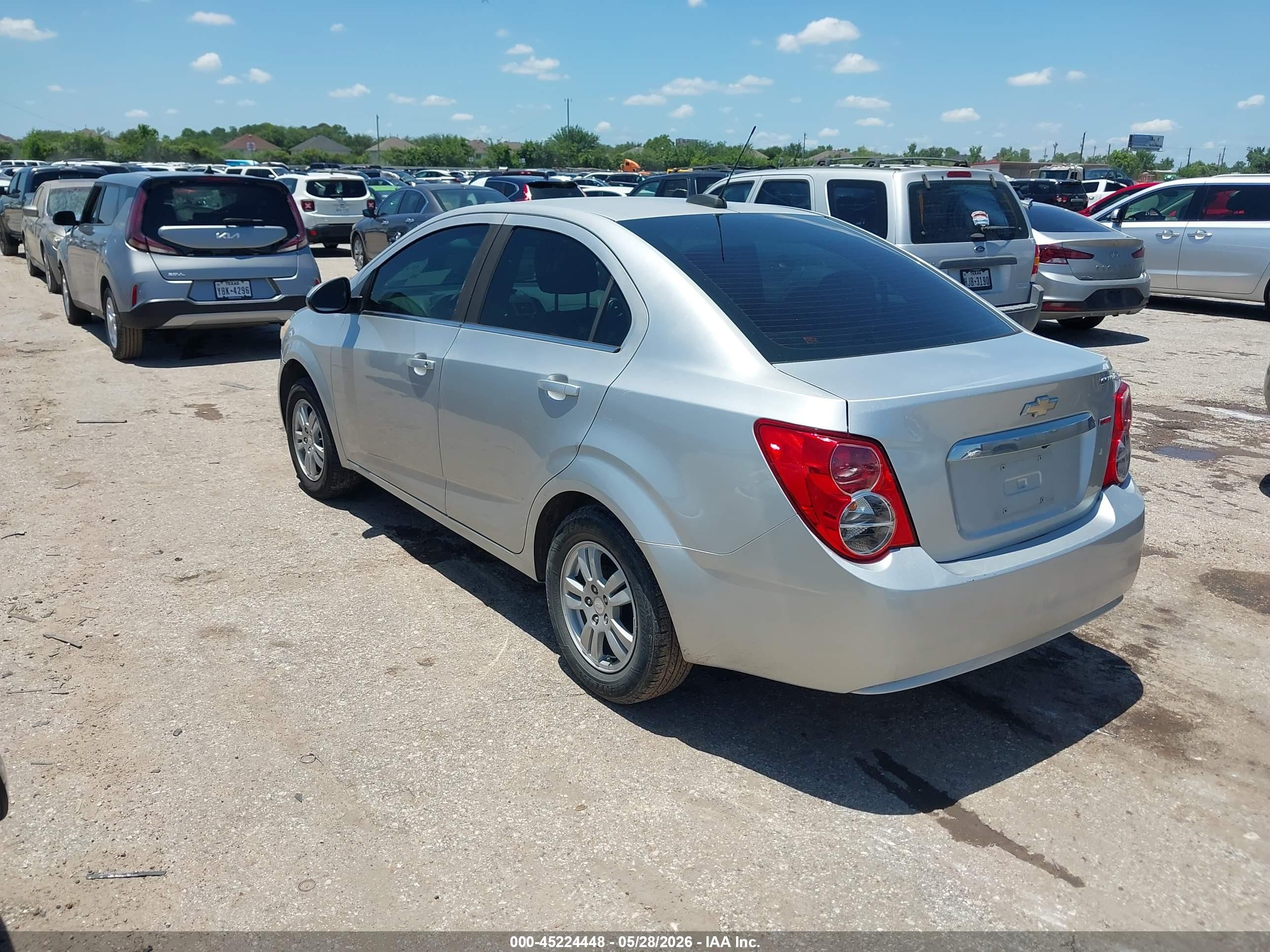 2016 Chevrolet Sonic Lt Auto Silver vin: 1G1JC5SBXG4114929