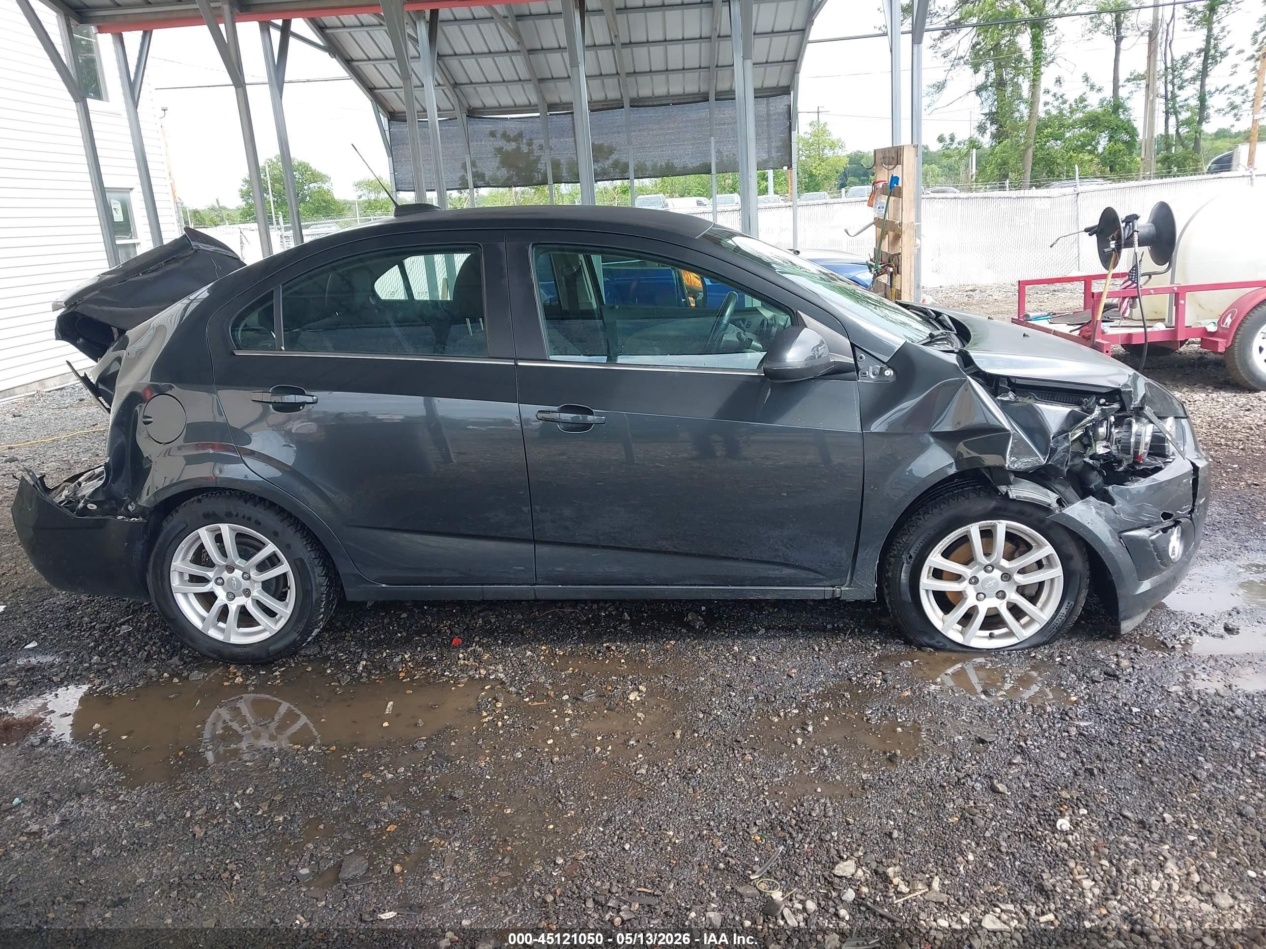 2015 Chevrolet Sonic Lt Auto Black vin: 1G1JC5SG1F4140068