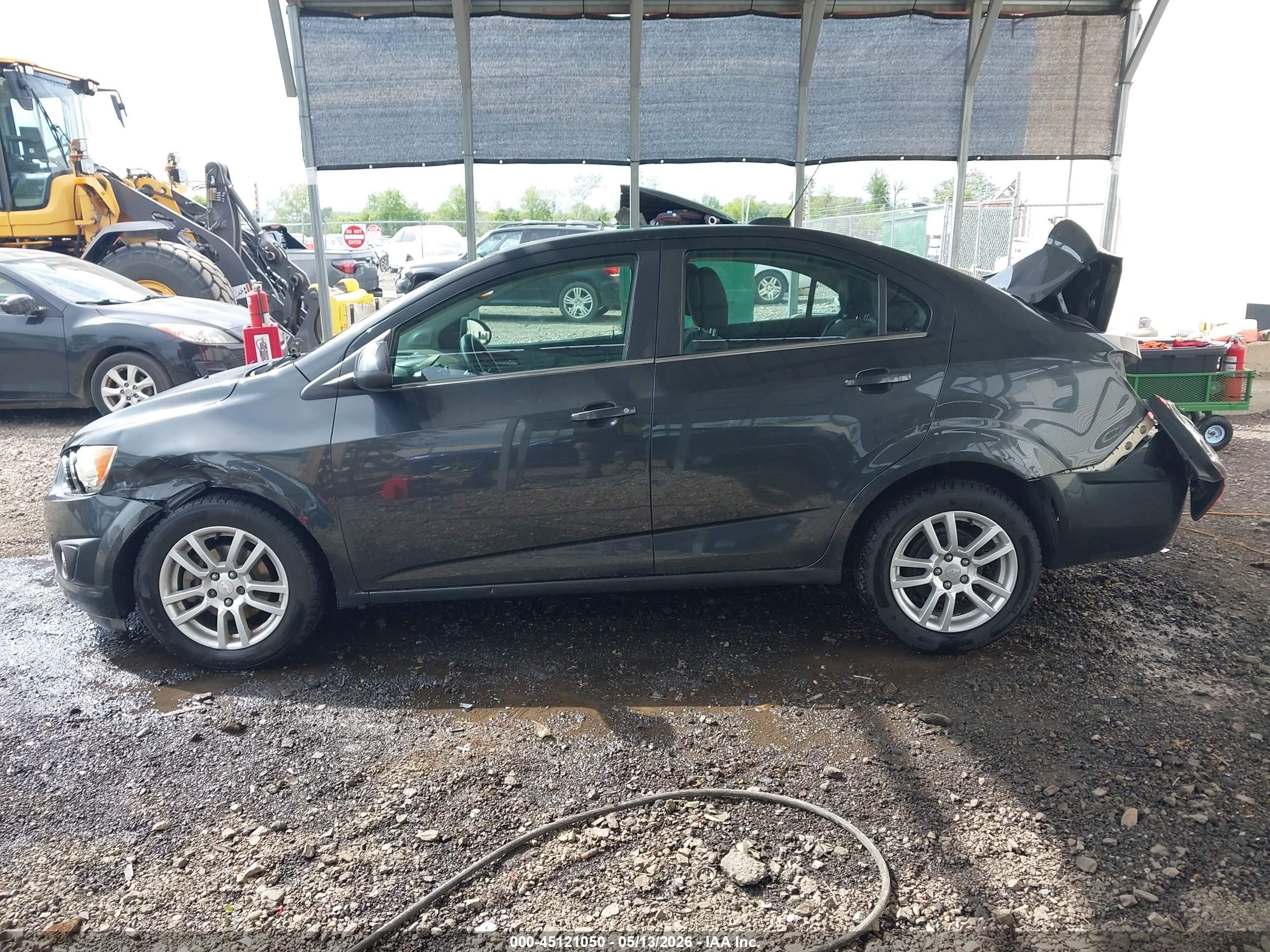 2015 Chevrolet Sonic Lt Auto Black vin: 1G1JC5SG1F4140068