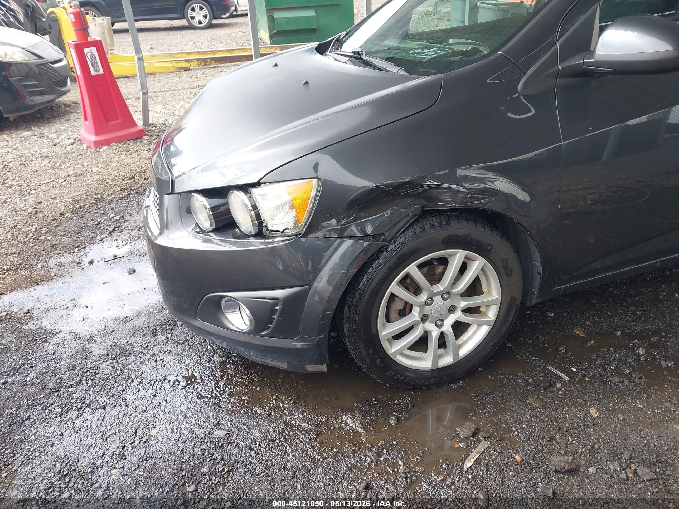 2015 Chevrolet Sonic Lt Auto Black vin: 1G1JC5SG1F4140068