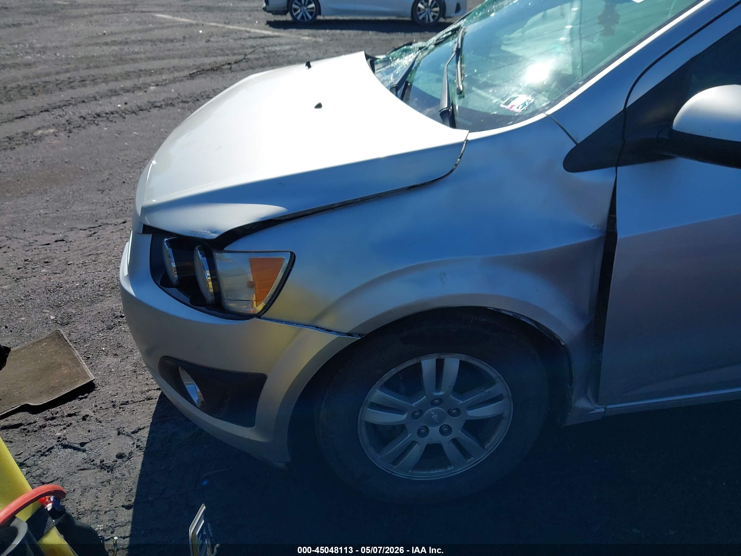 2014 Chevrolet Sonic Lt Auto Silver vin: 1G1JC5SG2E4201510