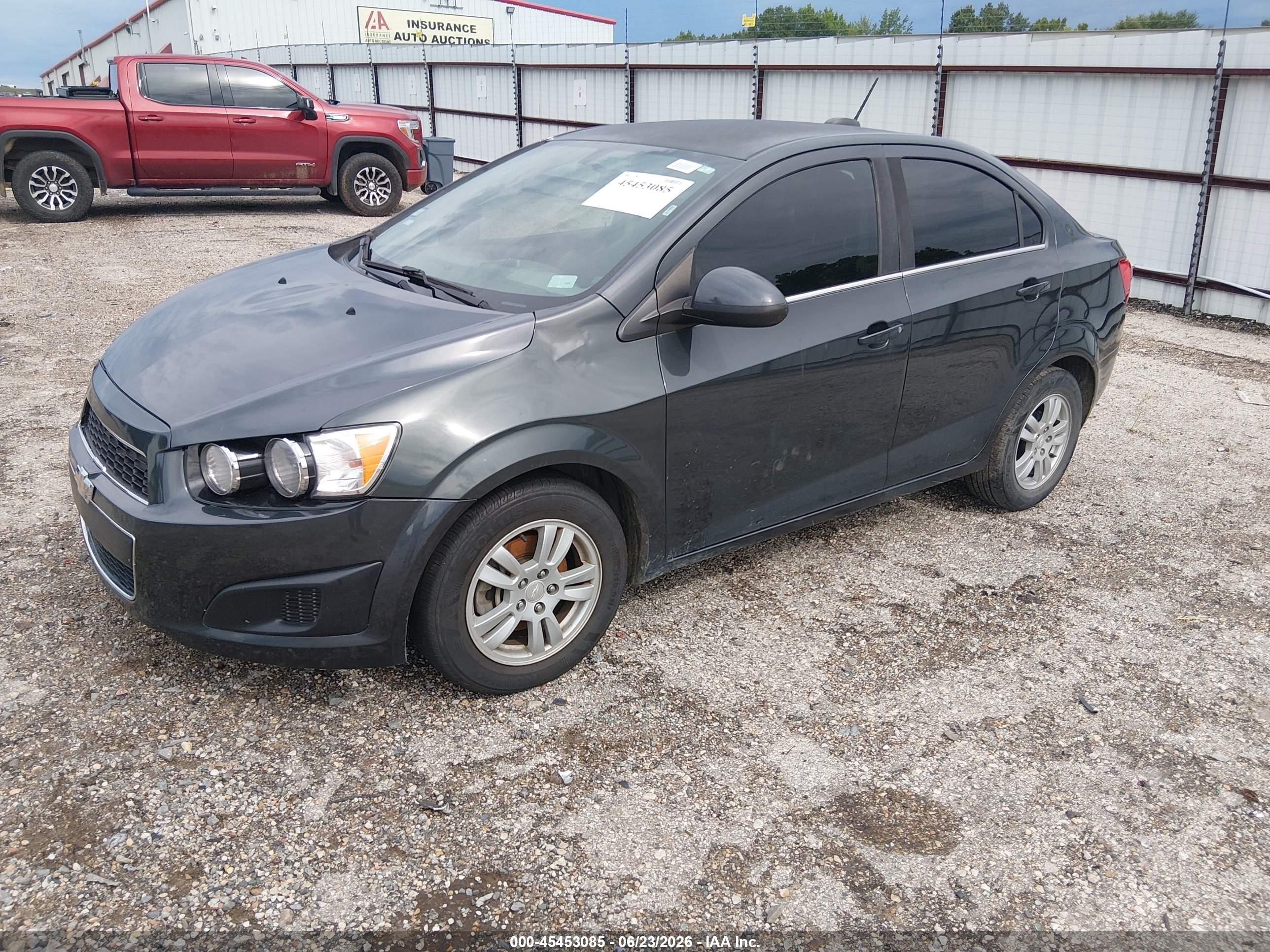 2015 Chevrolet Sonic Lt Auto Gray vin: 1G1JC5SG2F4194415