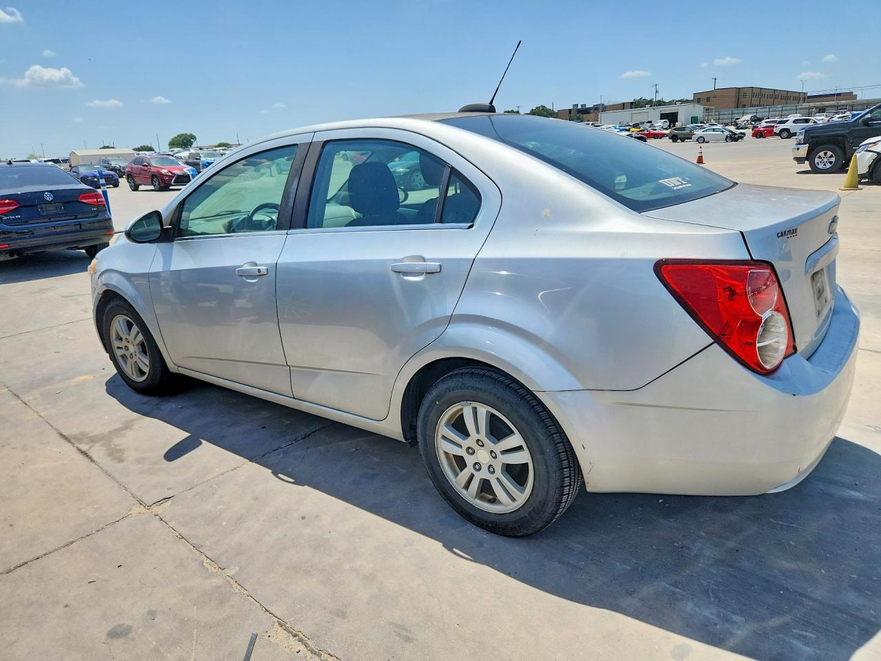 2015 Chevrolet Sonic Lt Серебряный vin: 1G1JC5SG5F4205004