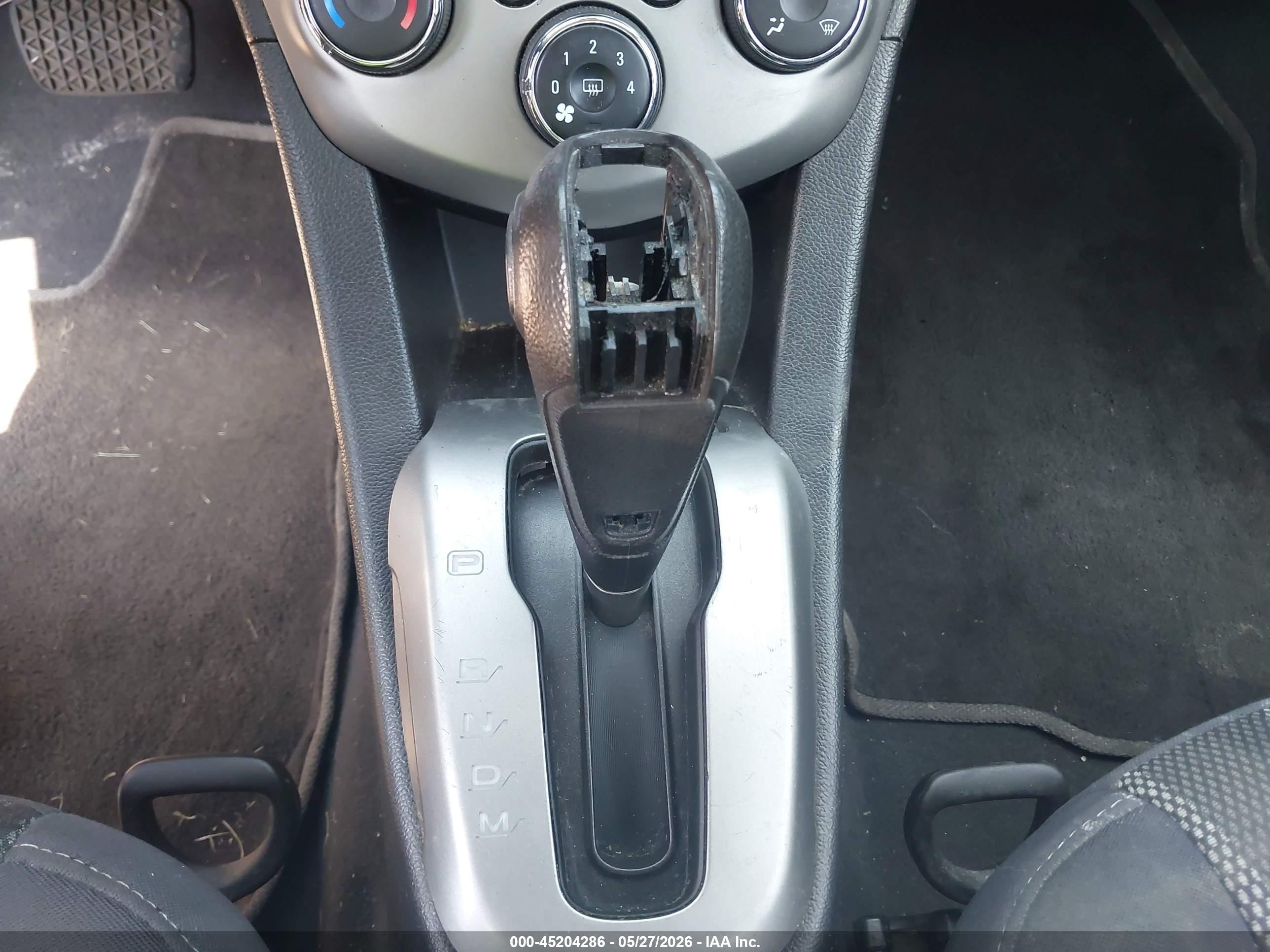 2013 Chevrolet Sonic Lt Auto White vin: 1G1JC5SG7D4207706
