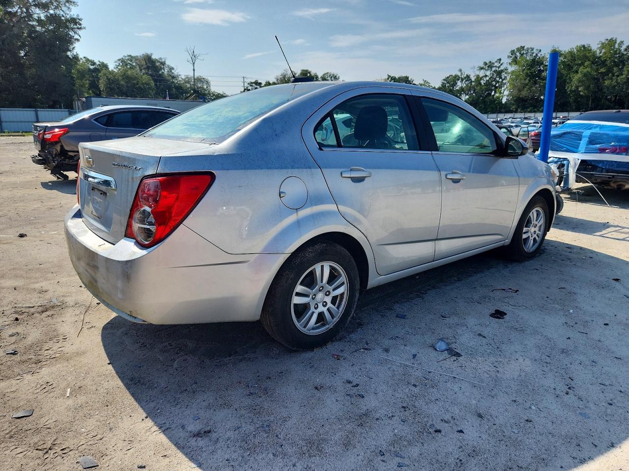 2015 Chevrolet Sonic Lt Silver vin: 1G1JC5SGXF4203846