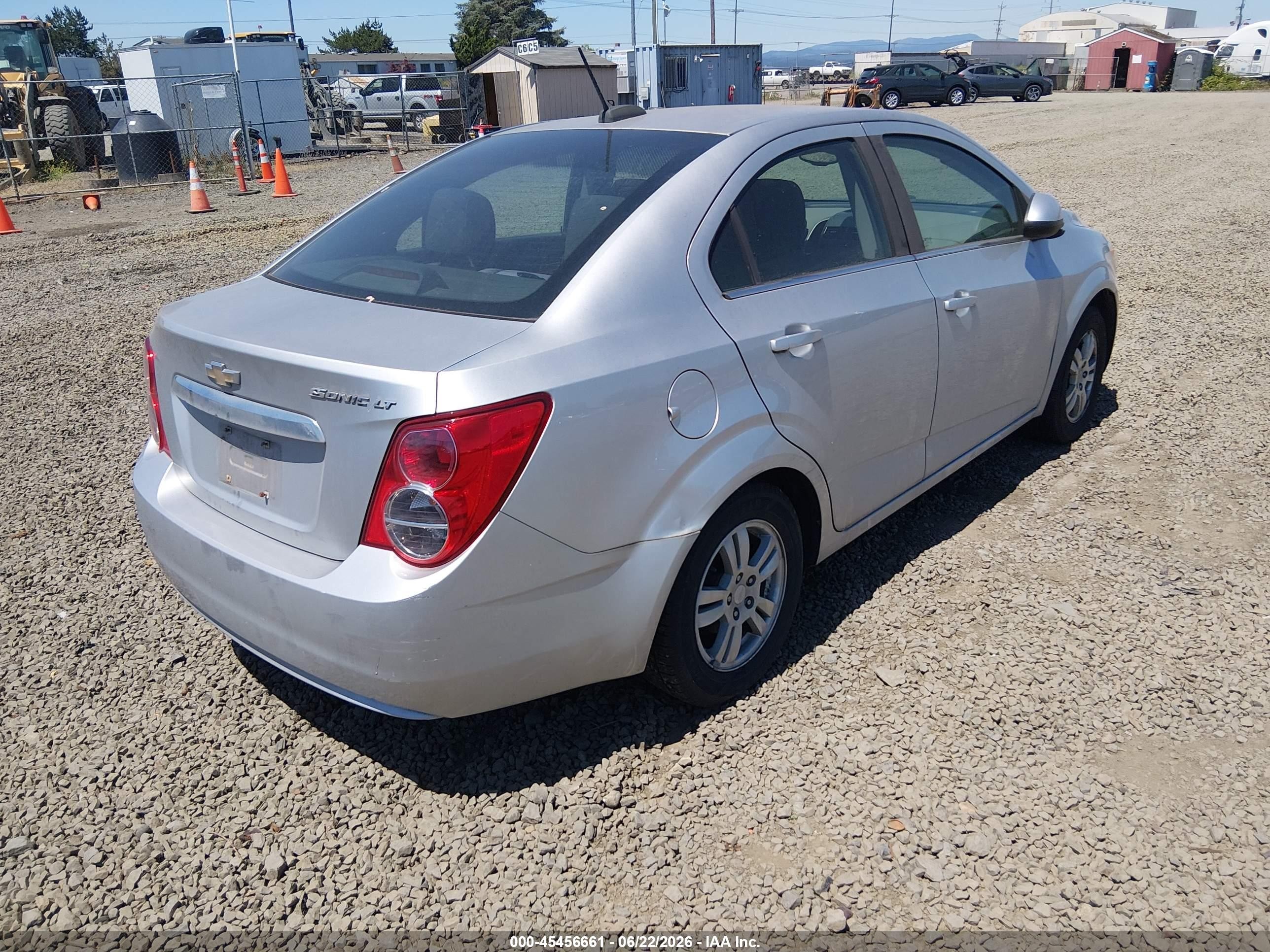 2015 Chevrolet Sonic Lt Auto Silver vin: 1G1JC5SH0F4113436
