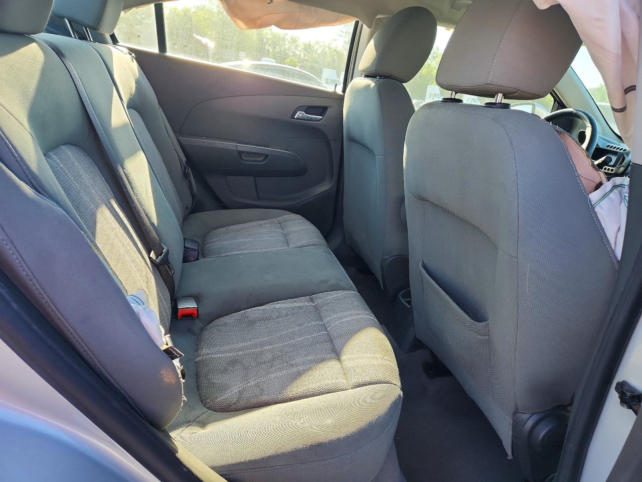 2015 Chevrolet Sonic Lt Silver vin: 1G1JC5SH0F4198164