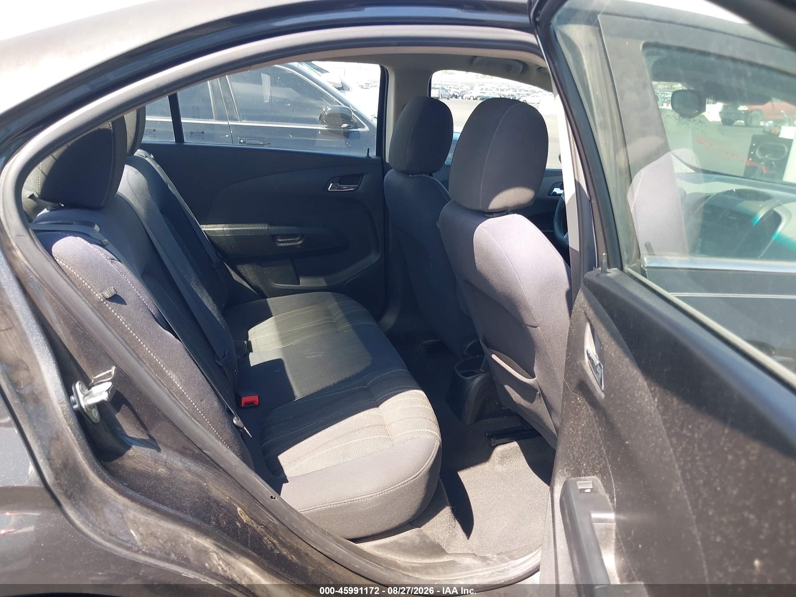 2016 Chevrolet Sonic Lt Auto Gray vin: 1G1JC5SH0G4157857