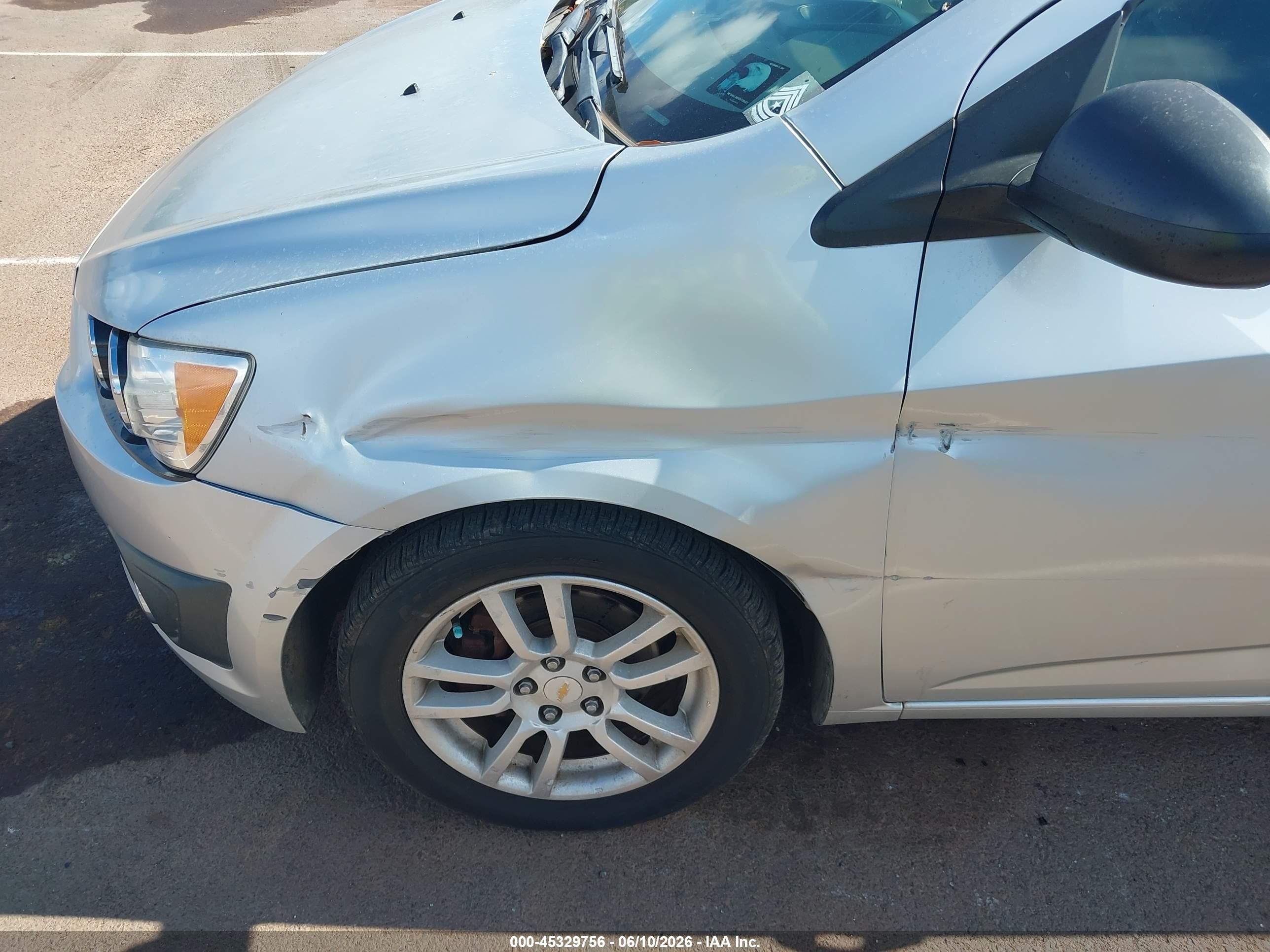 2012 Chevrolet Sonic 2lt Silver vin: 1G1JC5SH1C4119497
