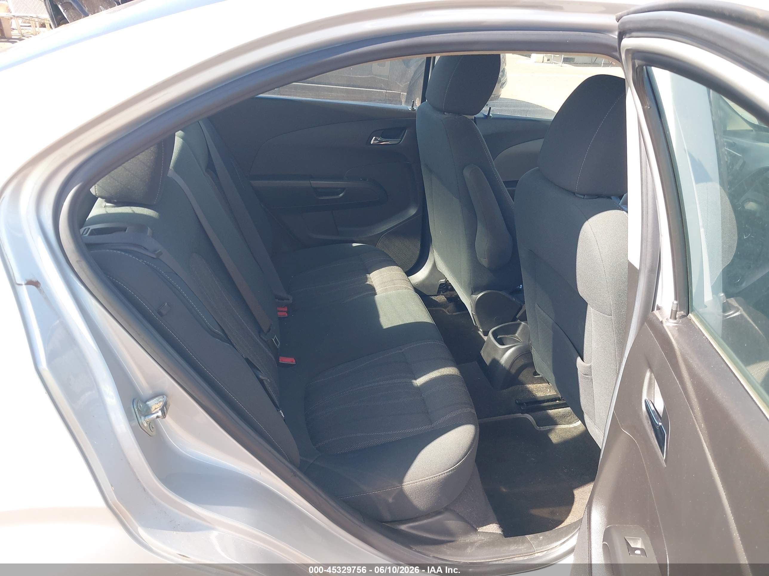 2012 Chevrolet Sonic 2lt Silver vin: 1G1JC5SH1C4119497