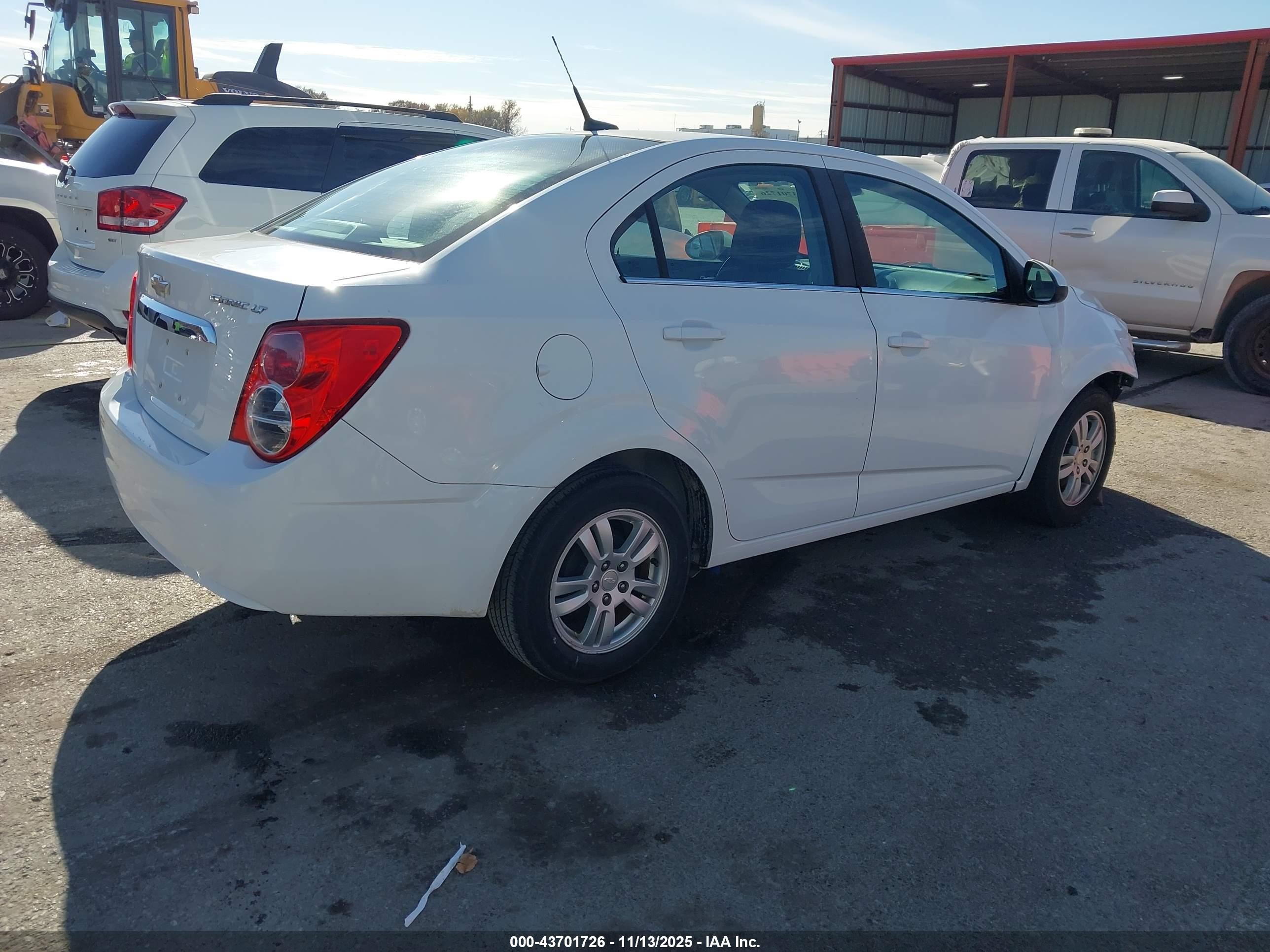 2013 Chevrolet Sonic Lt Auto White vin: 1G1JC5SH1D4113510