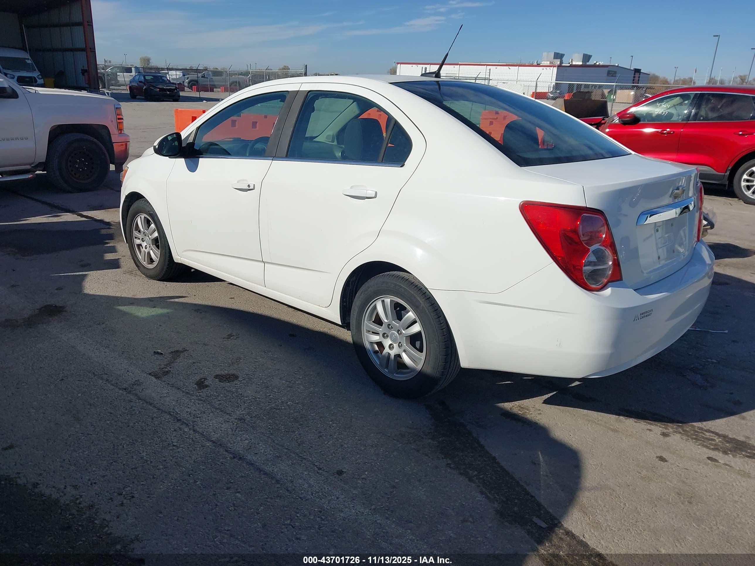 2013 Chevrolet Sonic Lt Auto White vin: 1G1JC5SH1D4113510