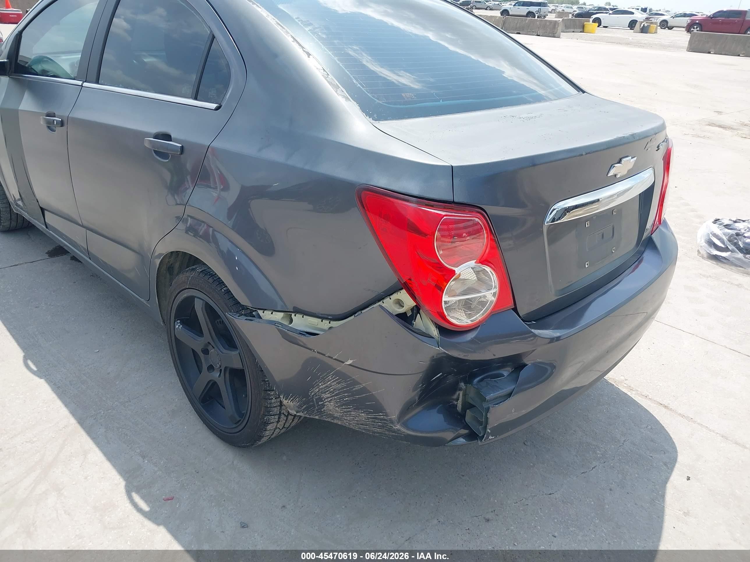 2013 Chevrolet Sonic Lt Auto Gray vin: 1G1JC5SH1D4147057