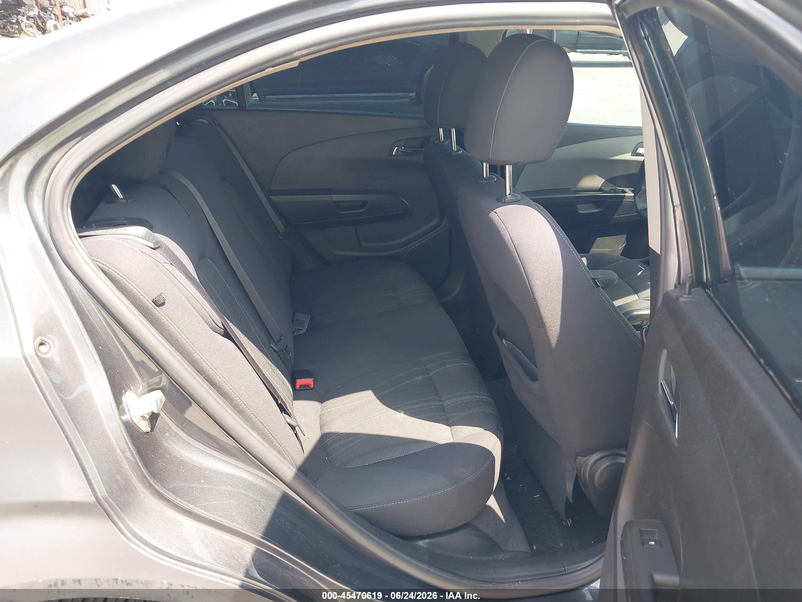 2013 Chevrolet Sonic Lt Auto Gray vin: 1G1JC5SH1D4147057