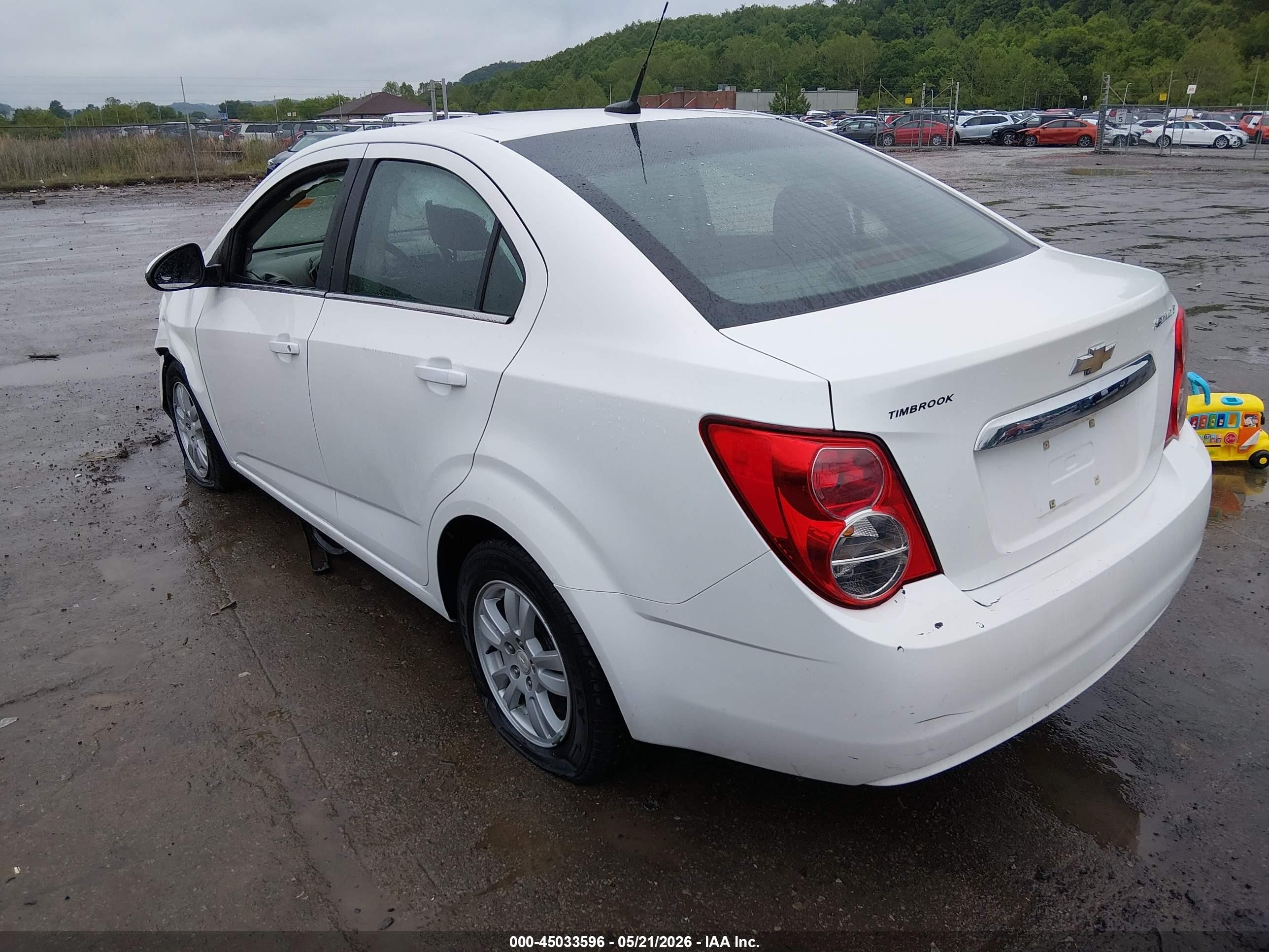 2013 Chevrolet Sonic Lt Auto White vin: 1G1JC5SH1D4258028
