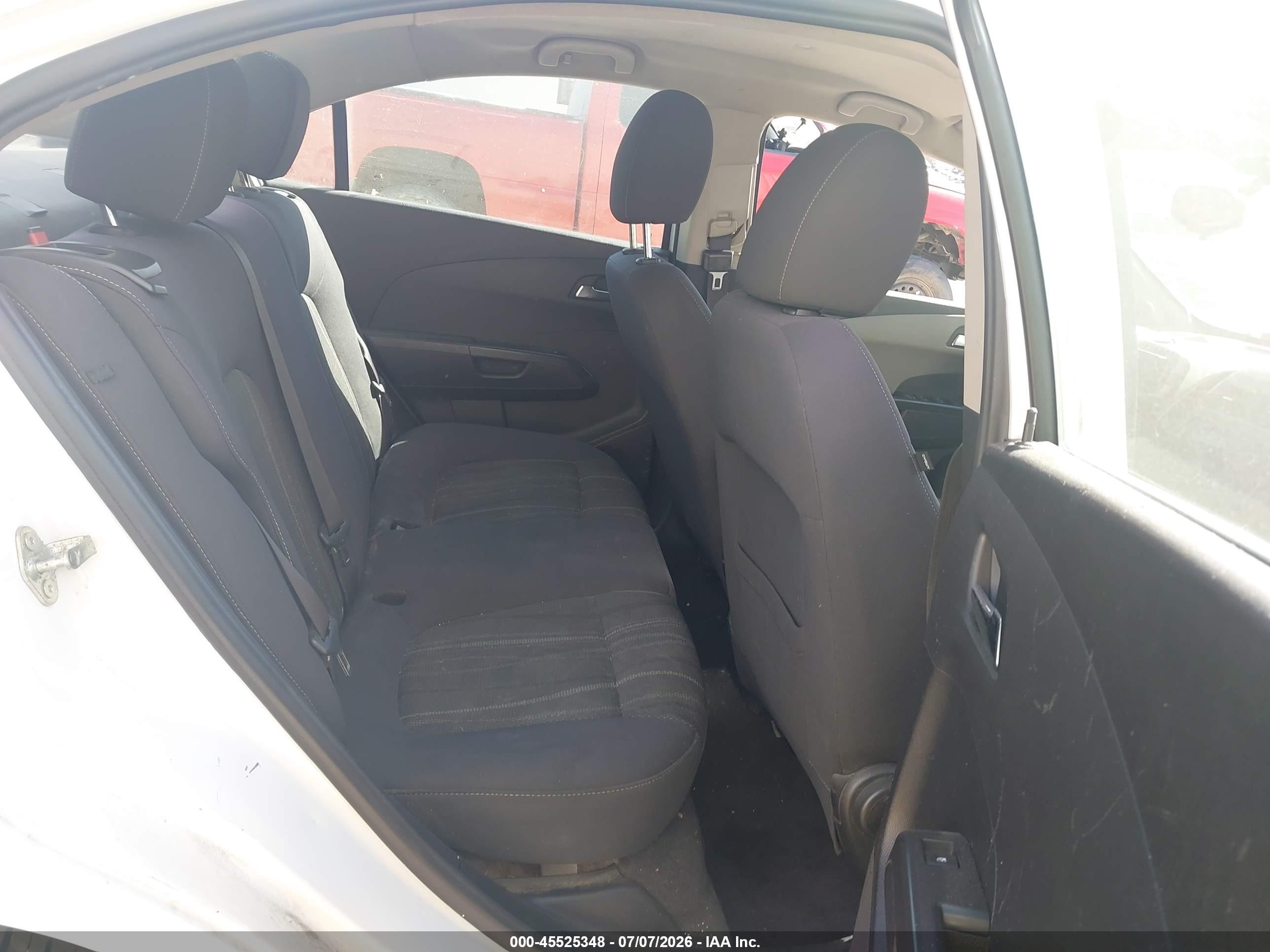 2014 Chevrolet Sonic Lt Auto White vin: 1G1JC5SH1E4190489