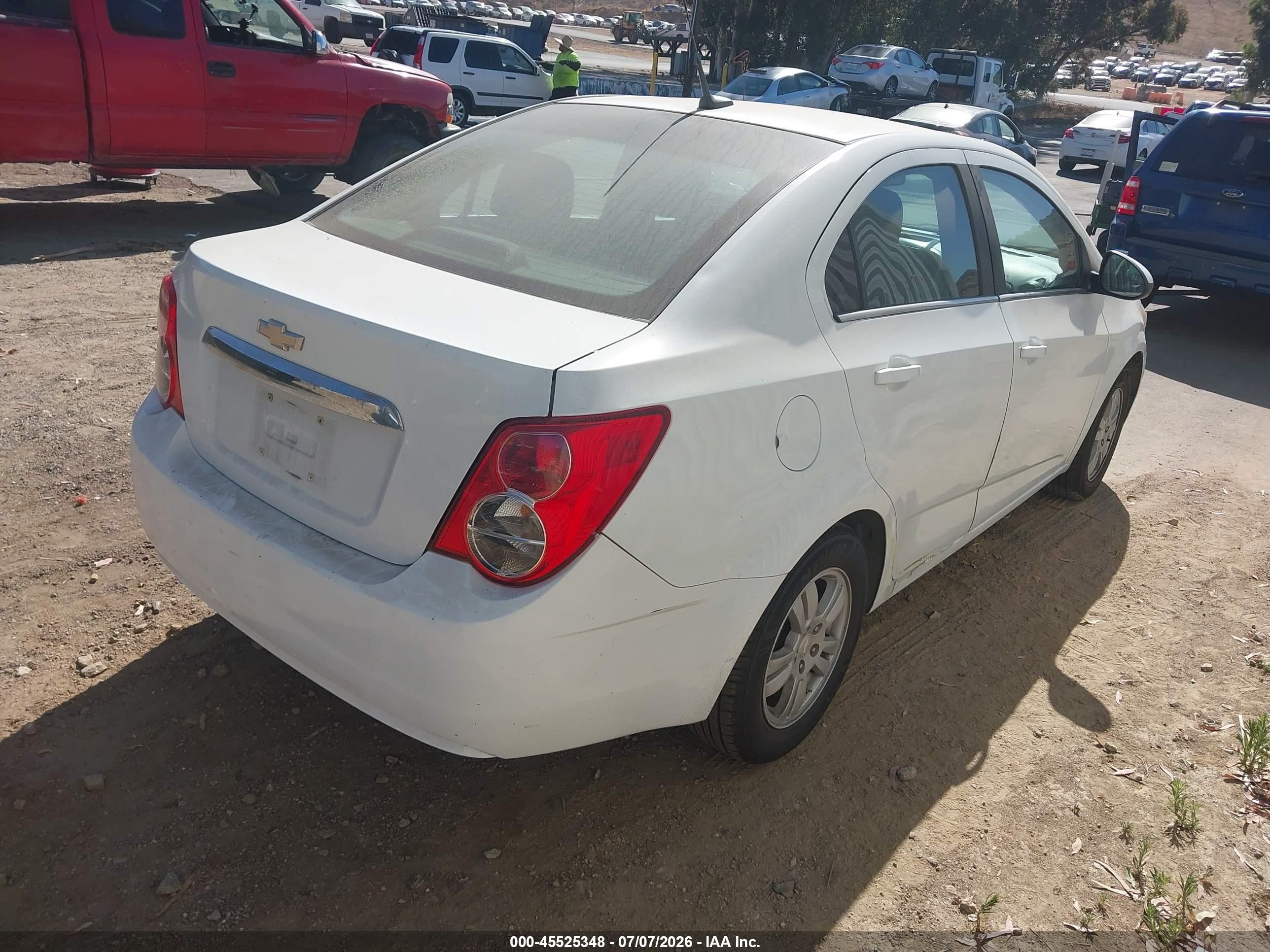 2014 Chevrolet Sonic Lt Auto White vin: 1G1JC5SH1E4190489