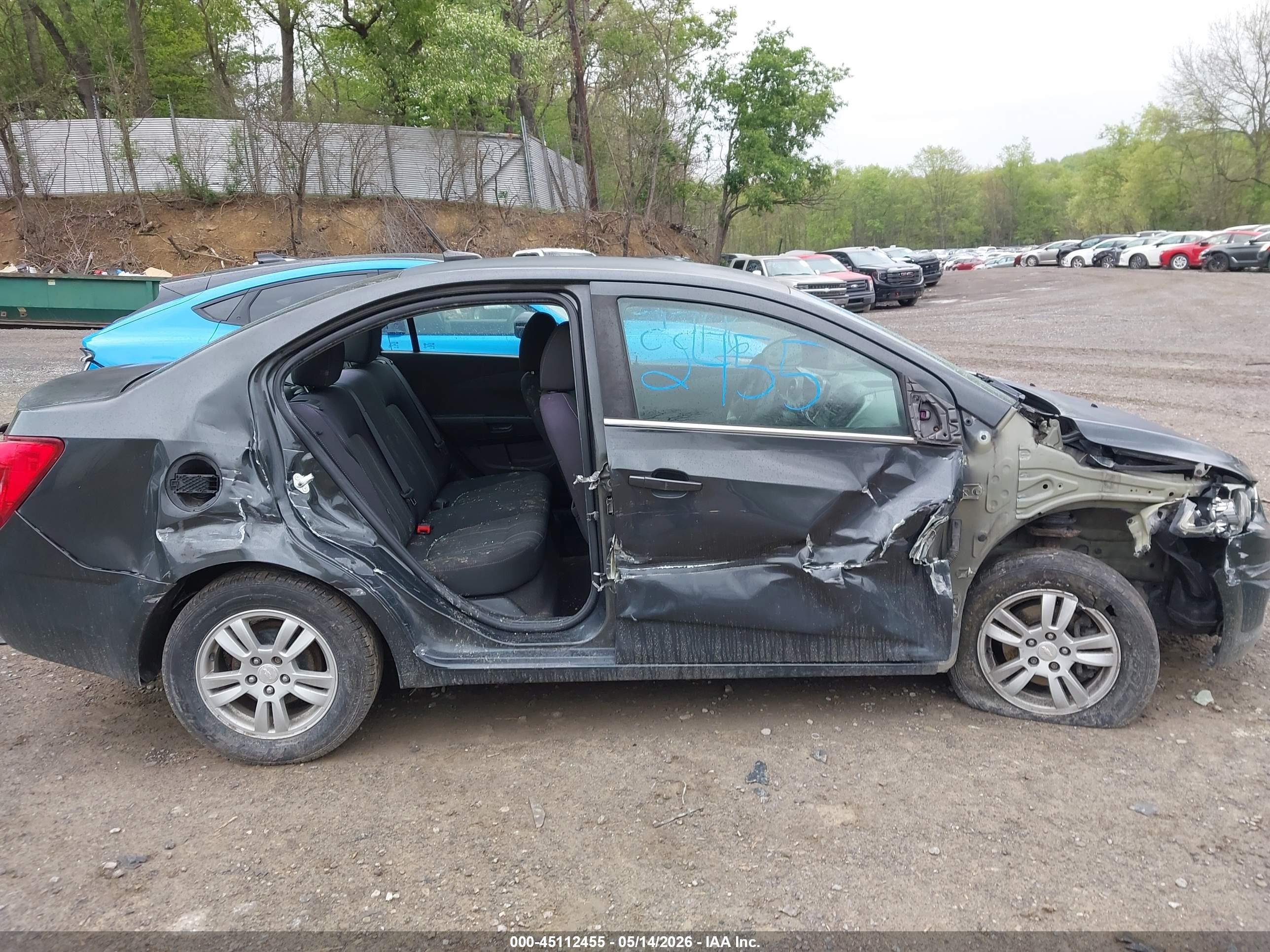 2014 Chevrolet Sonic Lt Auto Gray vin: 1G1JC5SH1E4217657