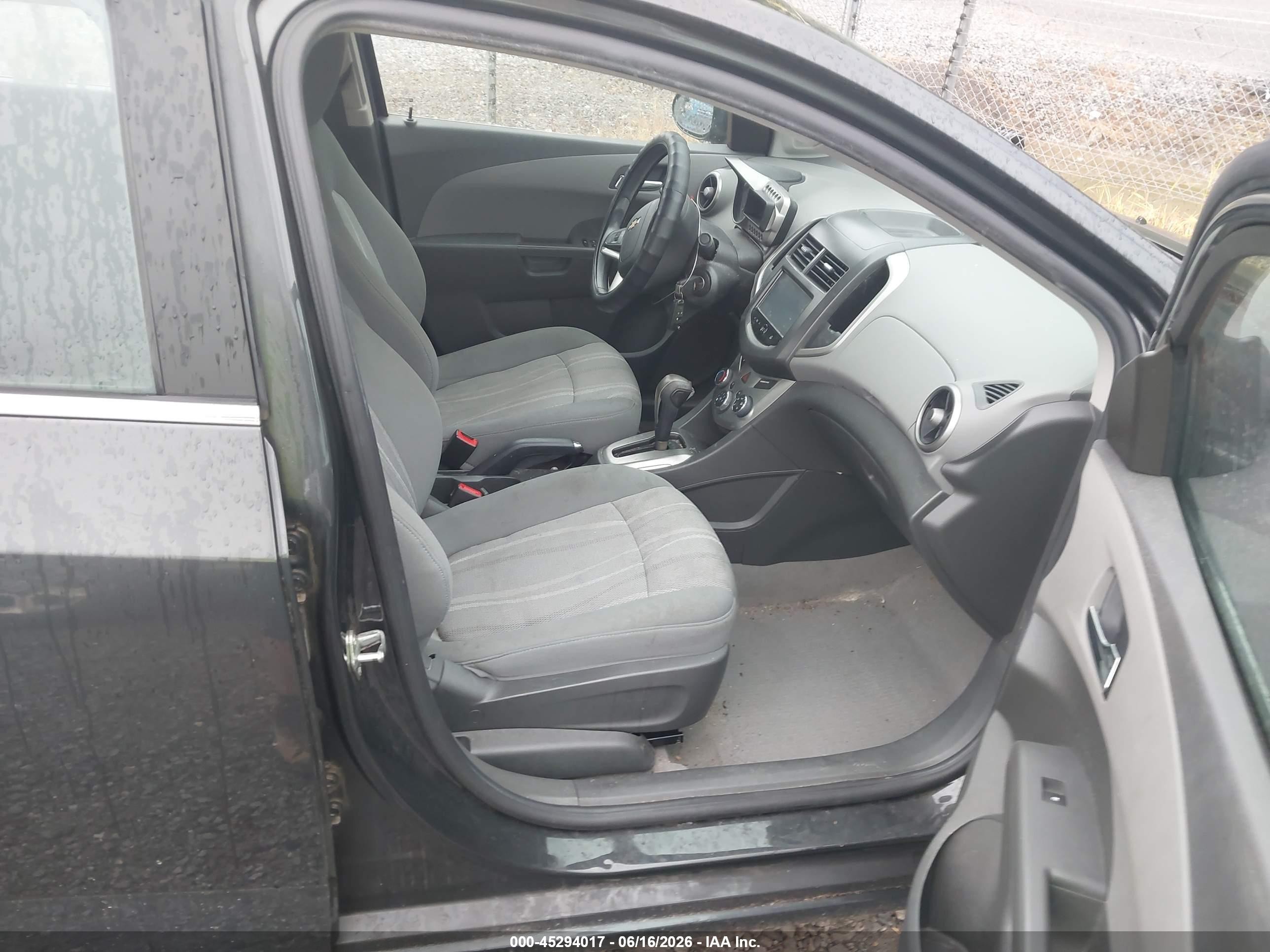 2015 Chevrolet Sonic Lt Auto Black vin: 1G1JC5SH1F4166890