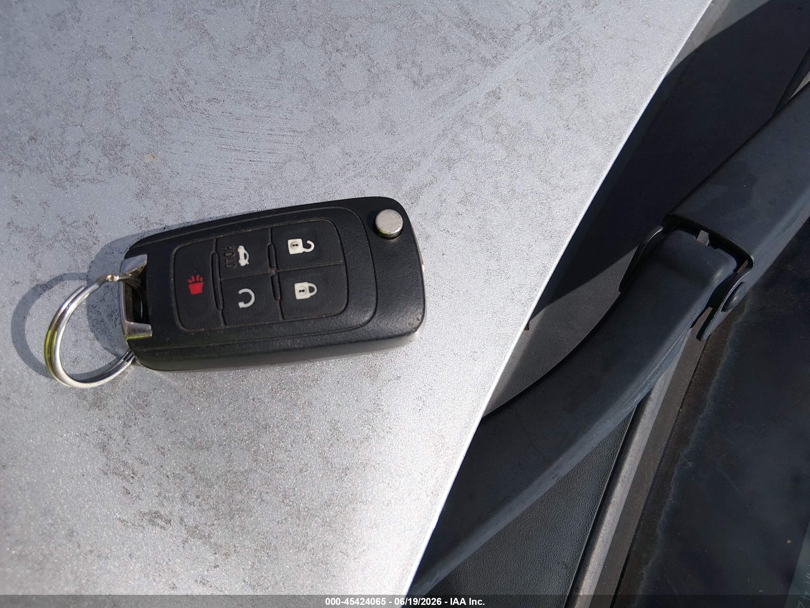 2015 Chevrolet Sonic Lt Auto Серебряный vin: 1G1JC5SH1F4206143